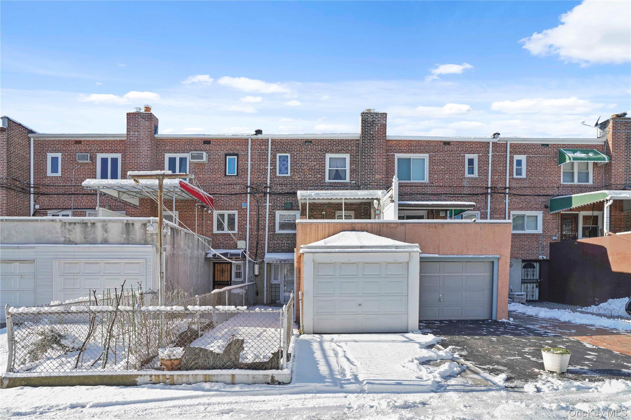 6161 79th Street Middle Village Middle Village, NY 11379