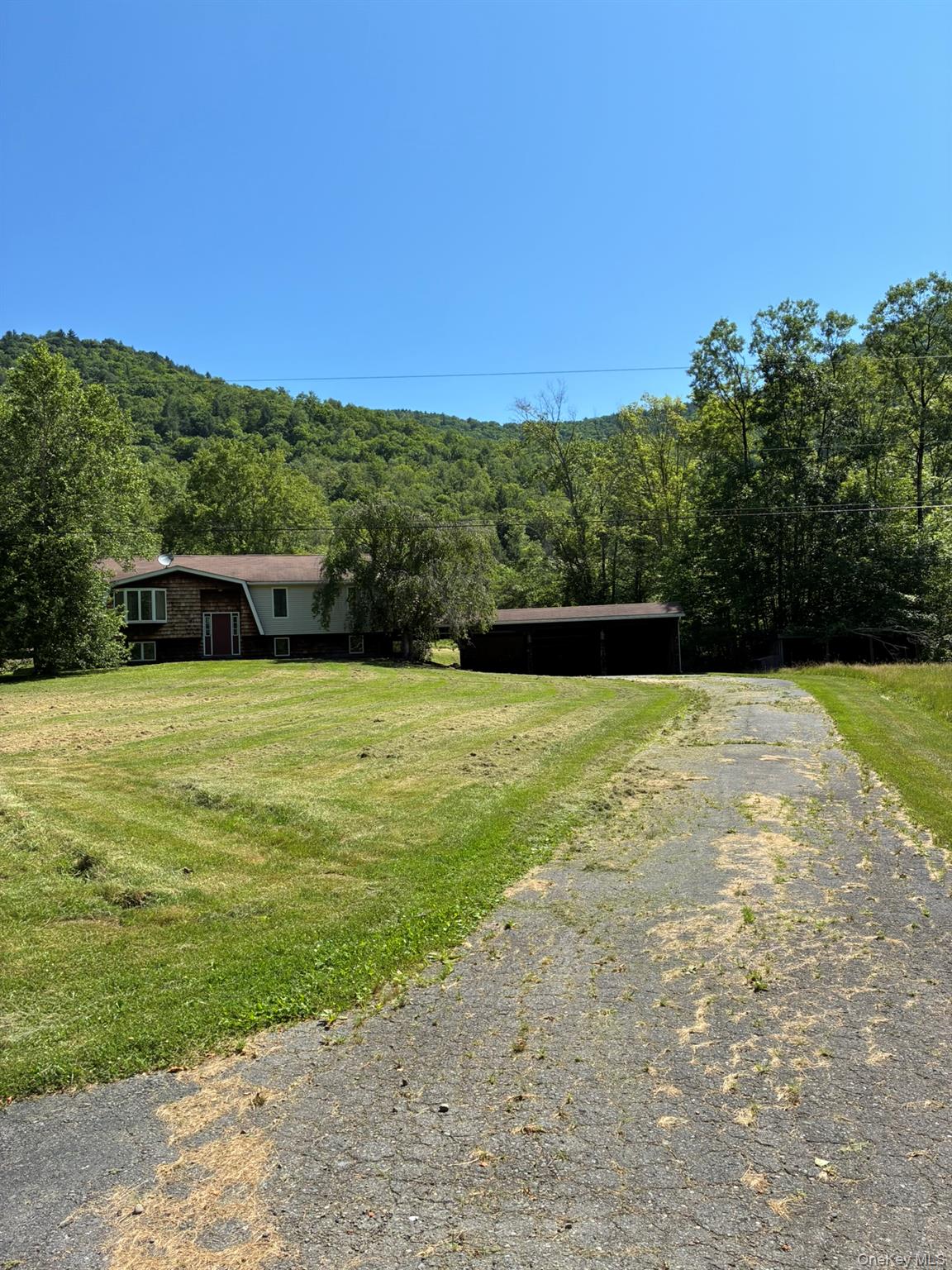 1140 Harvard Road Out of NYC East Branch, NY 13756