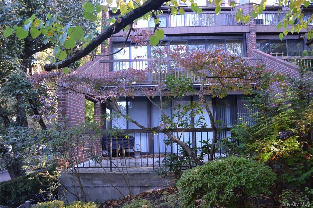 150 North Bedford Road 2-F Chappaqua Chappaqua, NY 10514