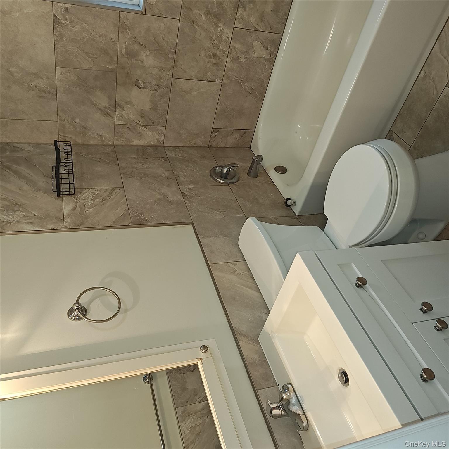 909 Provost Avenue Bellport Bellport, NY 11713