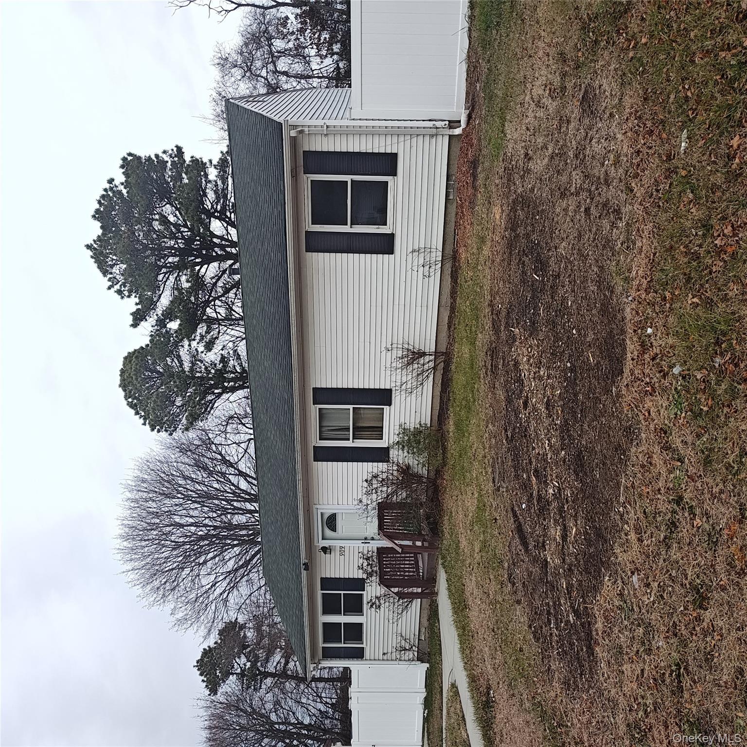 909 Provost Avenue Bellport Bellport, NY 11713