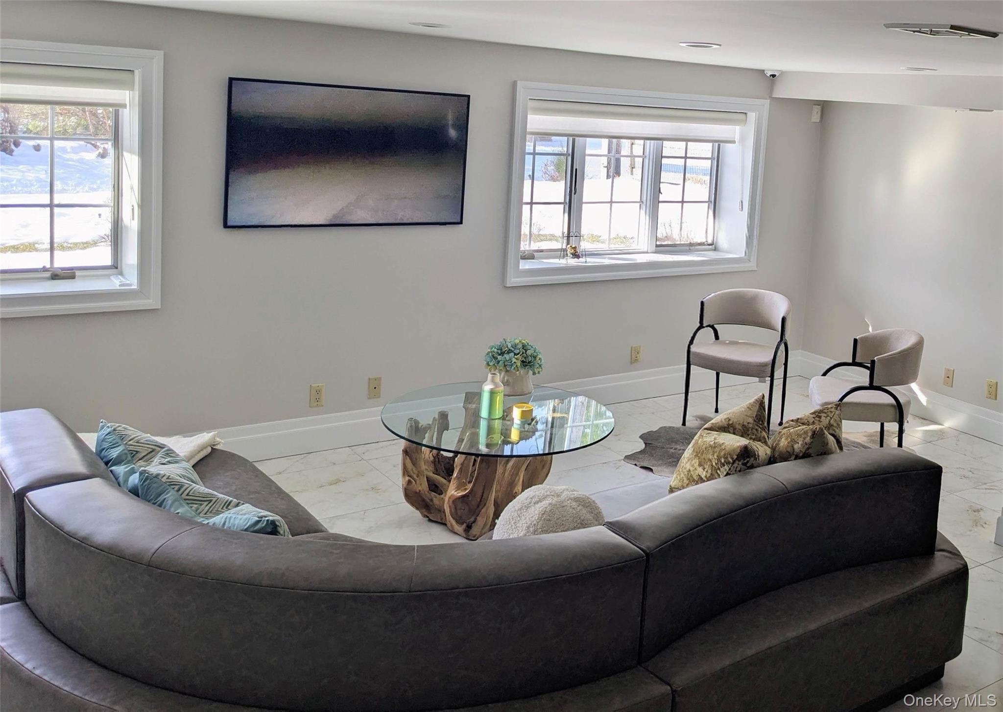 4030 West Shore Drive Out of NYC Kauneonga Lake, NY 12749