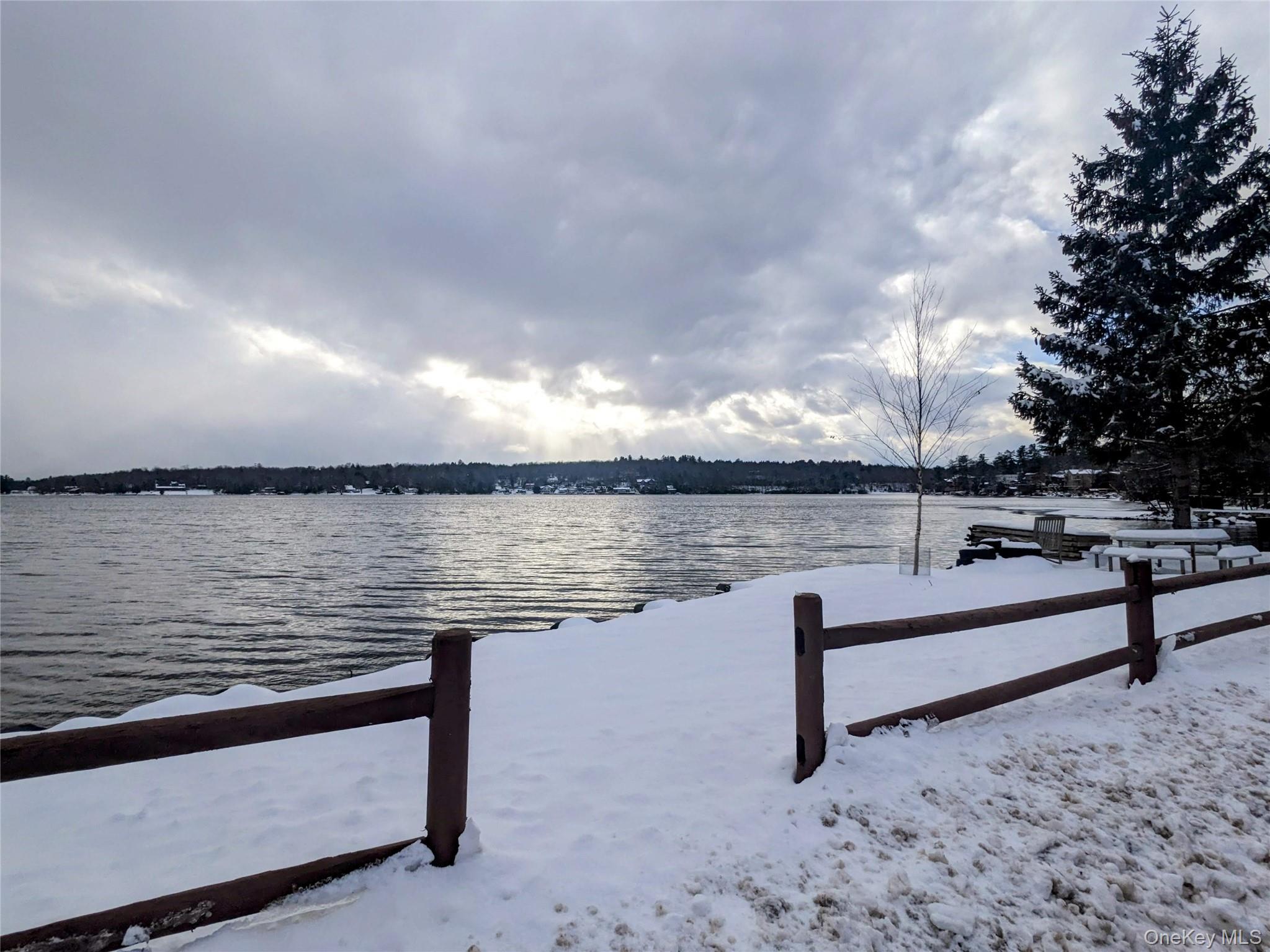 4030 West Shore Drive Out of NYC Kauneonga Lake, NY 12749