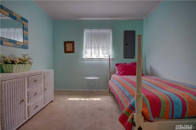 85 Jefferson Boulevard Atlantic Beach Atlantic Beach, NY 11509