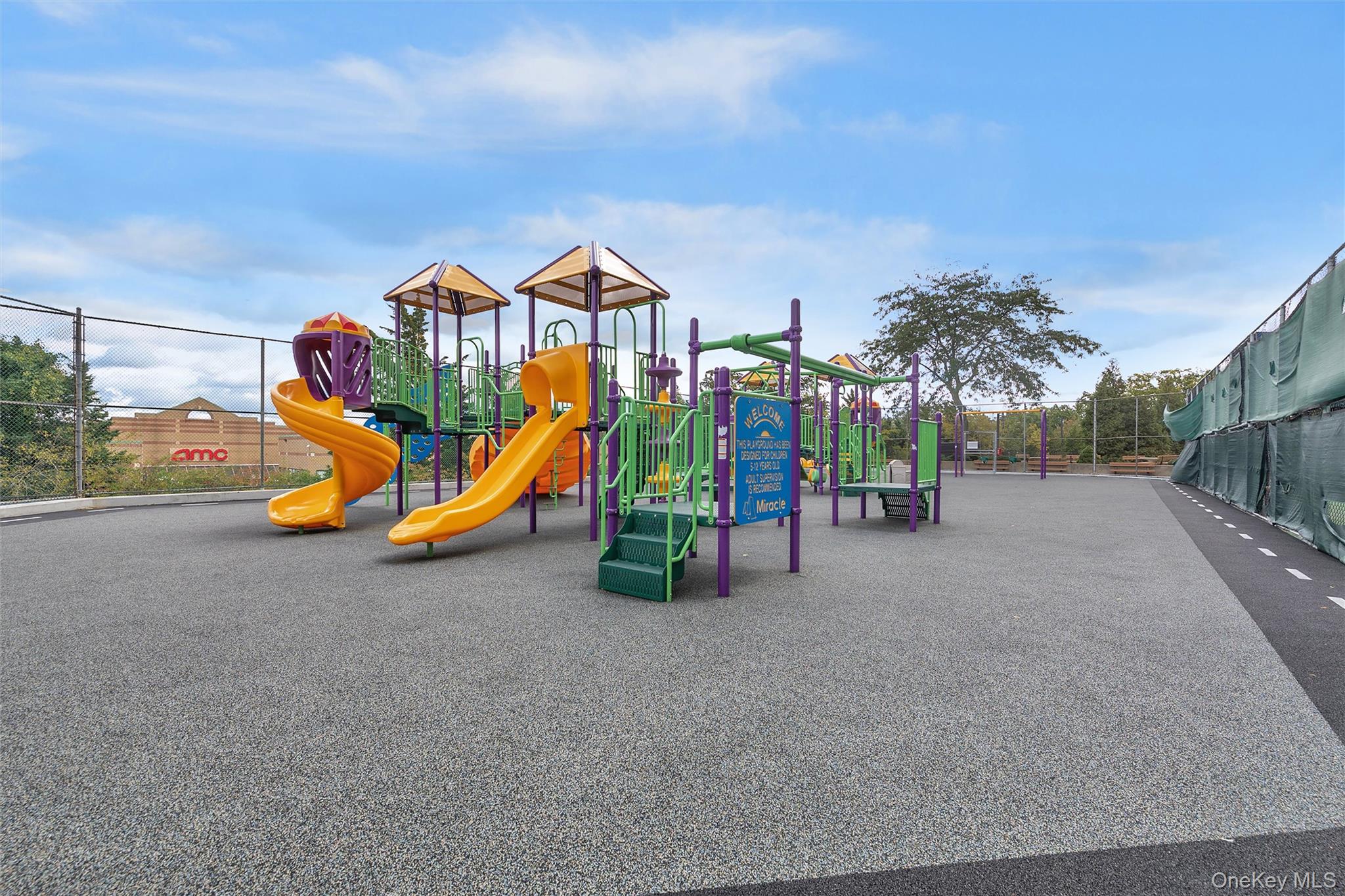 1 Bay Club Drive 4-R Bayside Bayside, NY 11360