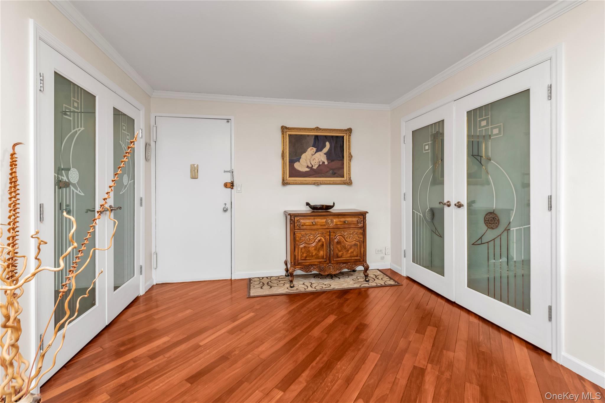 1 Bay Club Drive 4-R Bayside Bayside, NY 11360