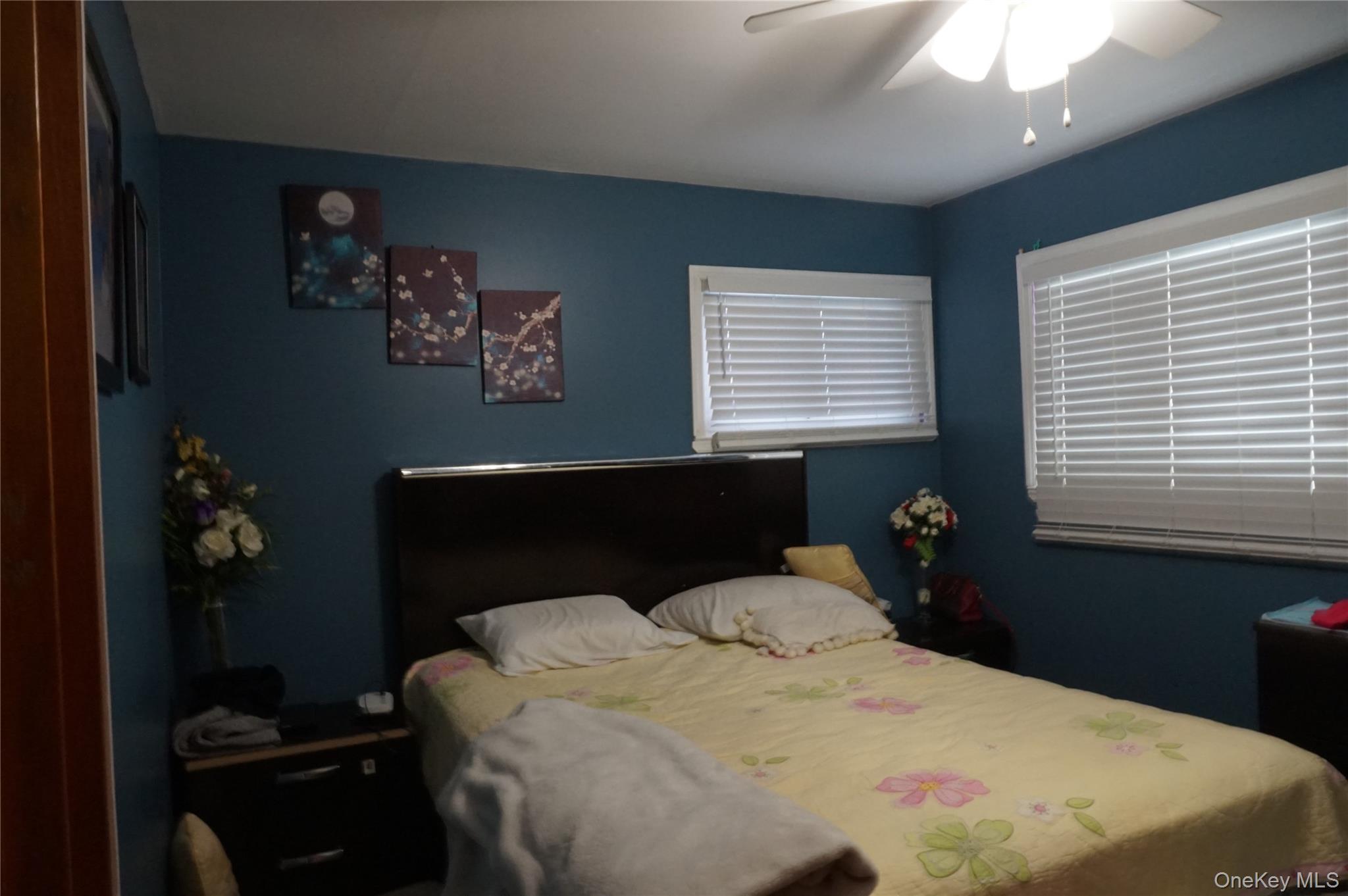 1678 N Thompson Divide Bay Shore Bay Shore, NY 11706