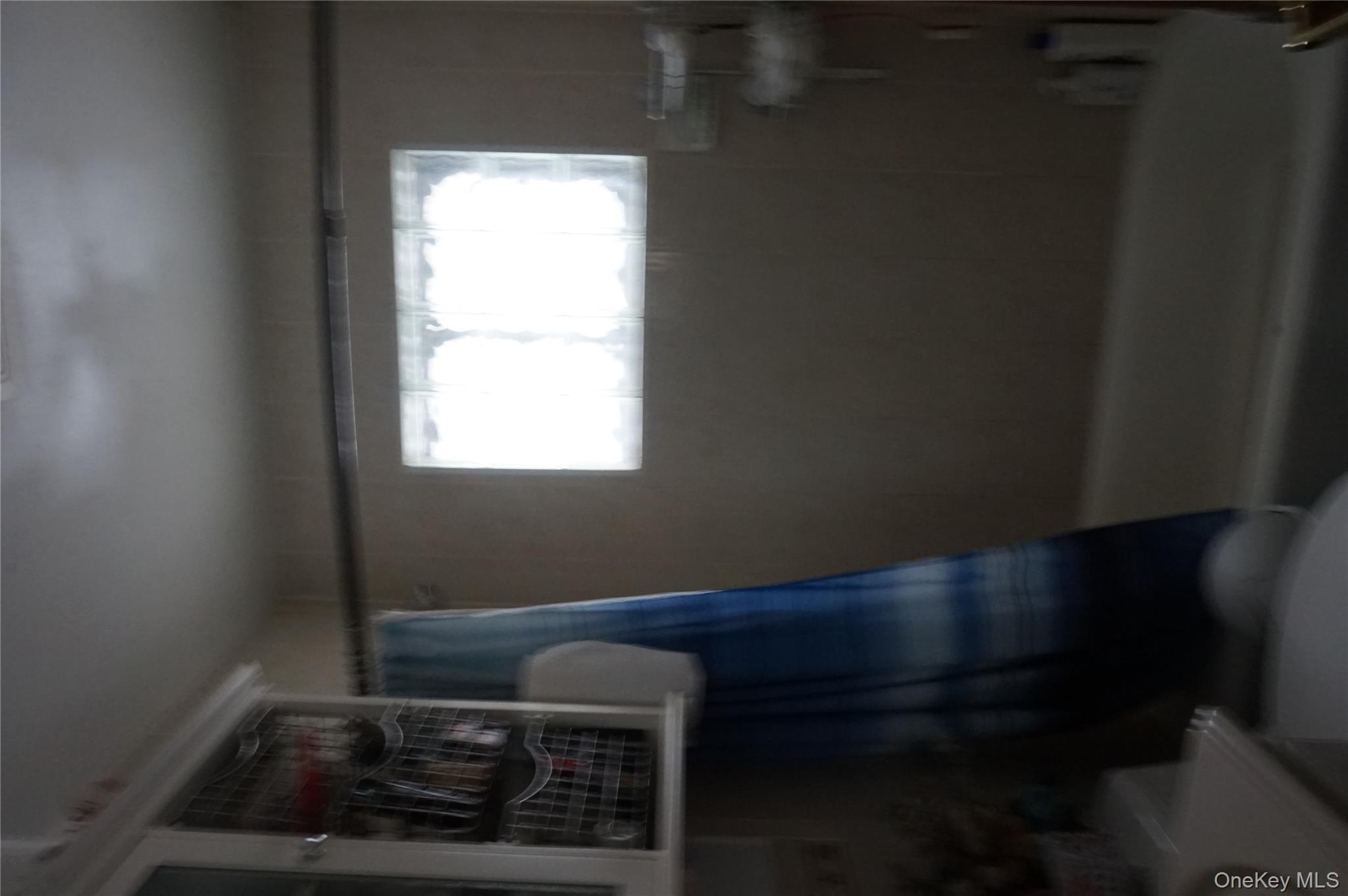 1678 N Thompson Divide Bay Shore Bay Shore, NY 11706