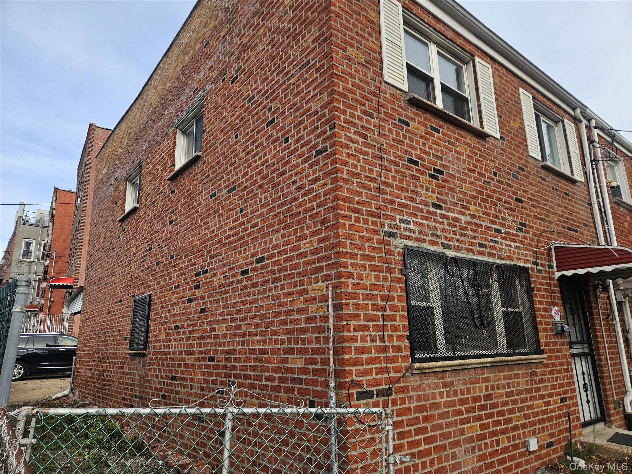 699 Conduit Boulevard N Brooklyn, NY 11208