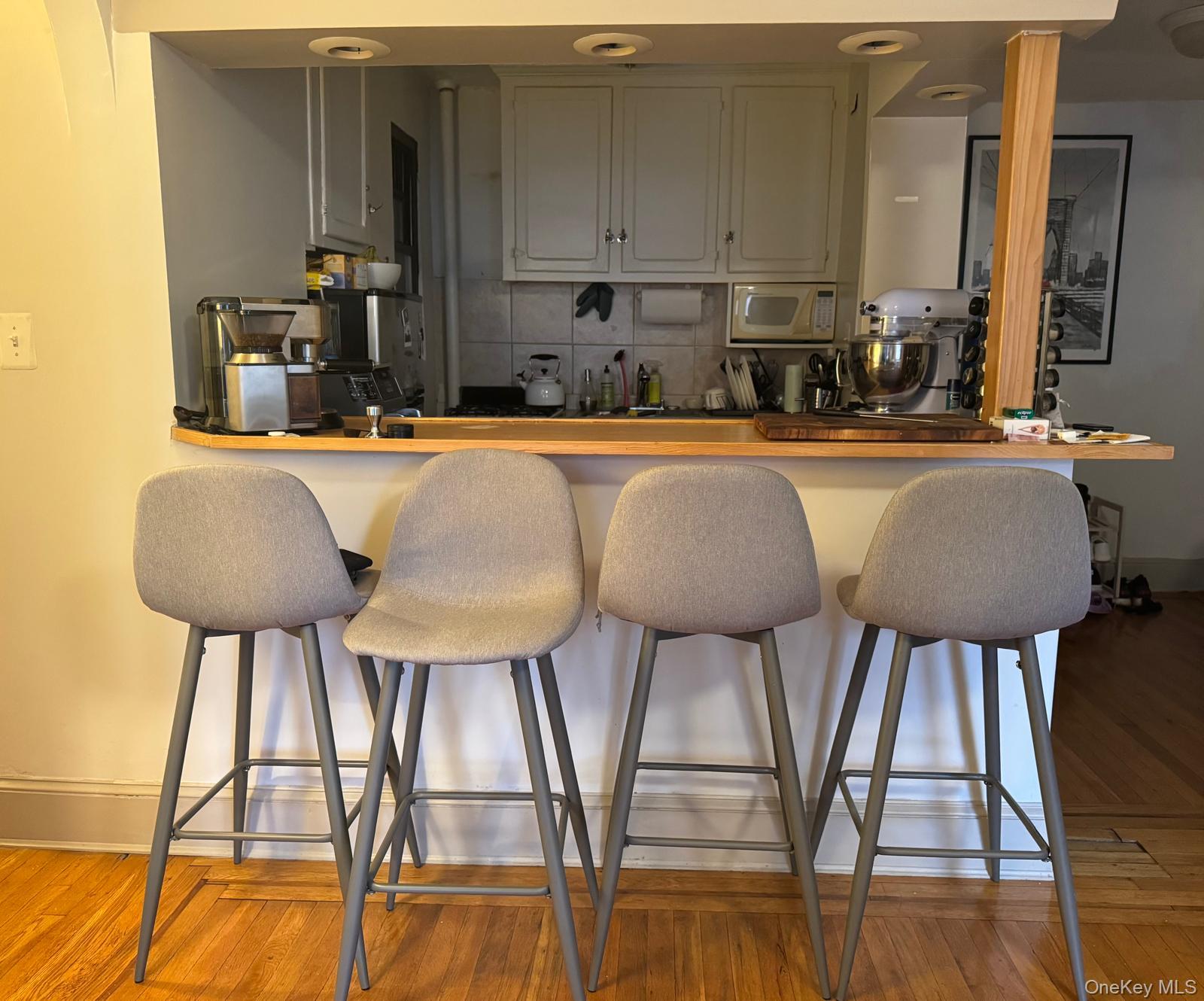 240 East 24th Street 3-F New York , NY 10010