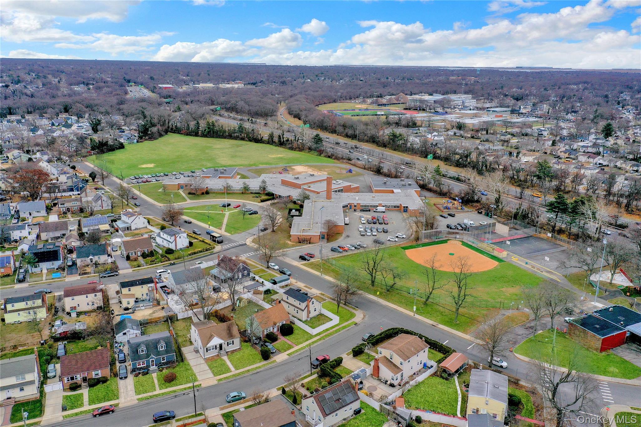 781 Union Drive Uniondale Uniondale, NY 11553