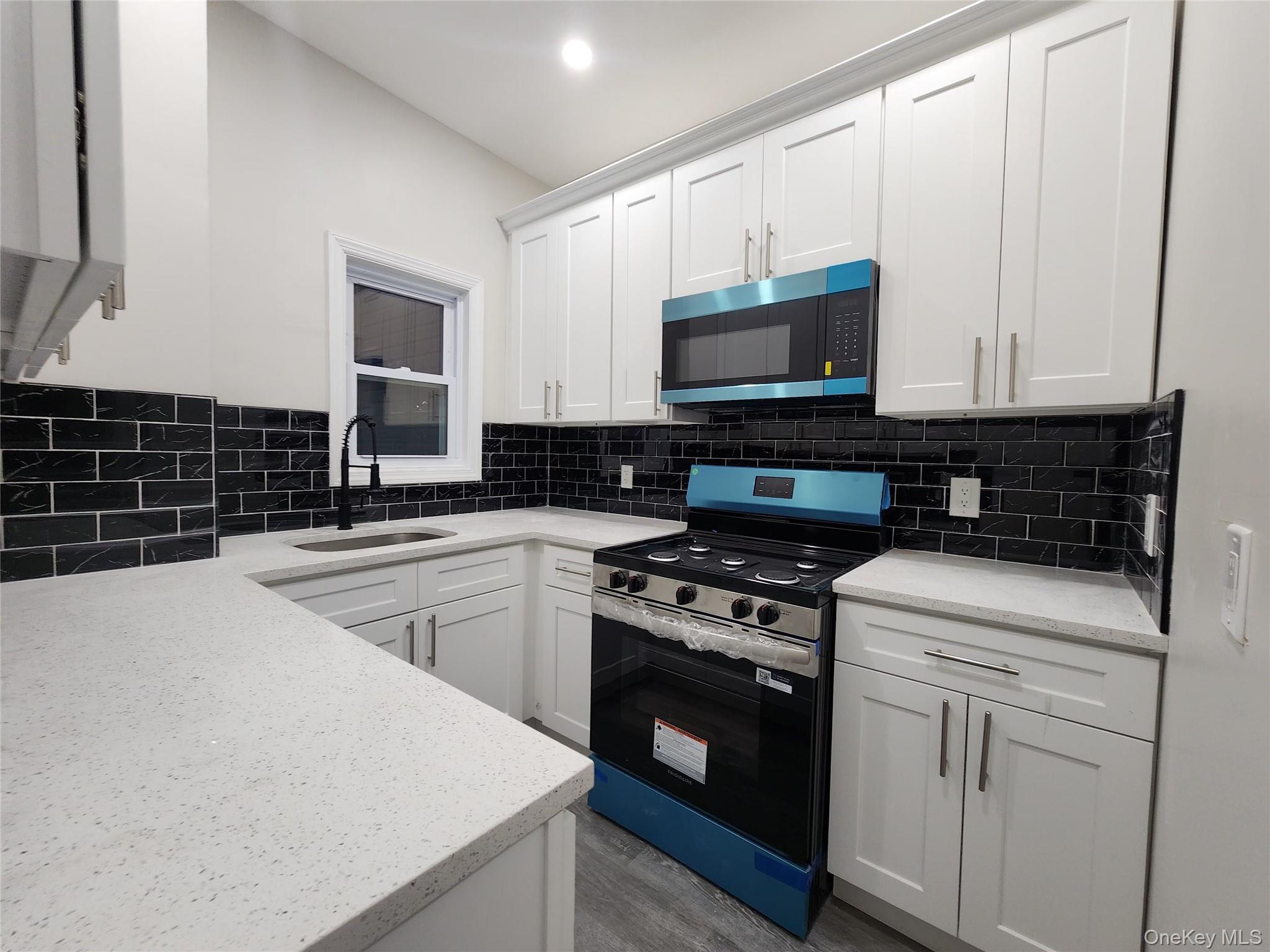 225 S 11th Avenue Mount Vernon Mount Vernon, NY 10550