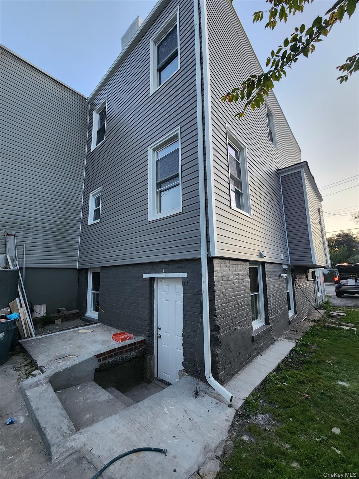 225 S 11th Avenue Mount Vernon Mount Vernon, NY 10550