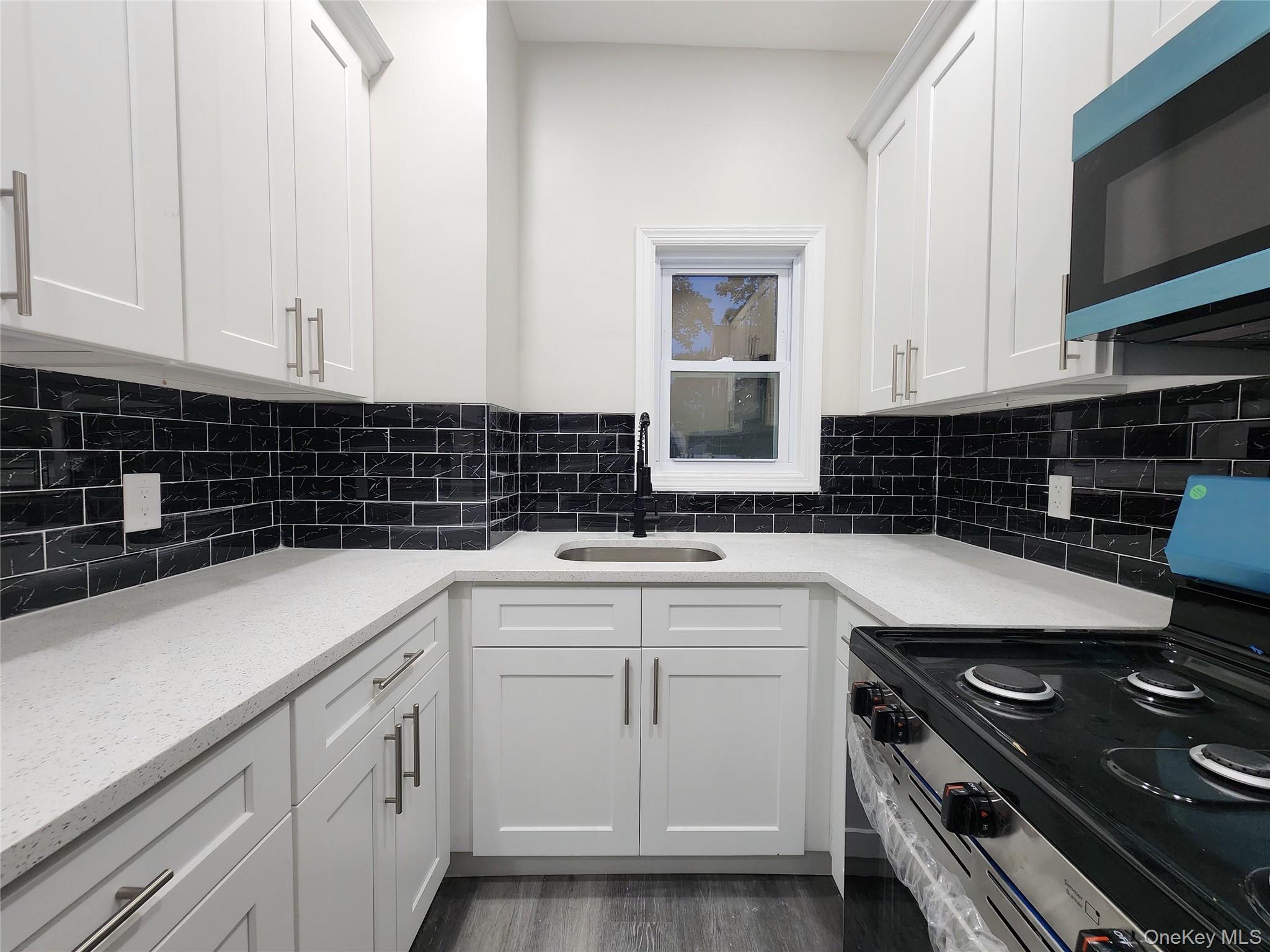 225 S 11th Avenue Mount Vernon Mount Vernon, NY 10550