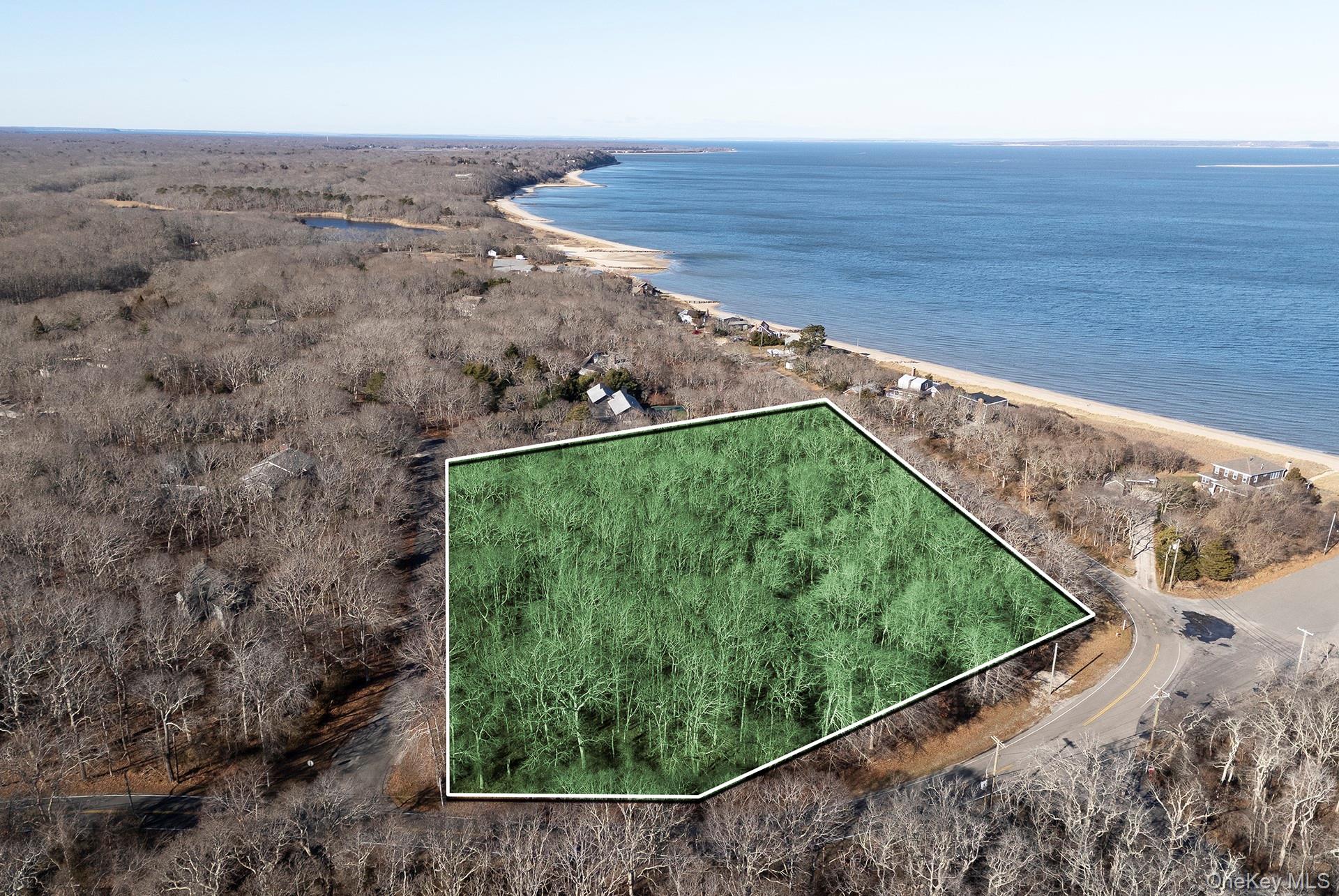 15 Cross Highway Amagansett Amagansett, NY 11930