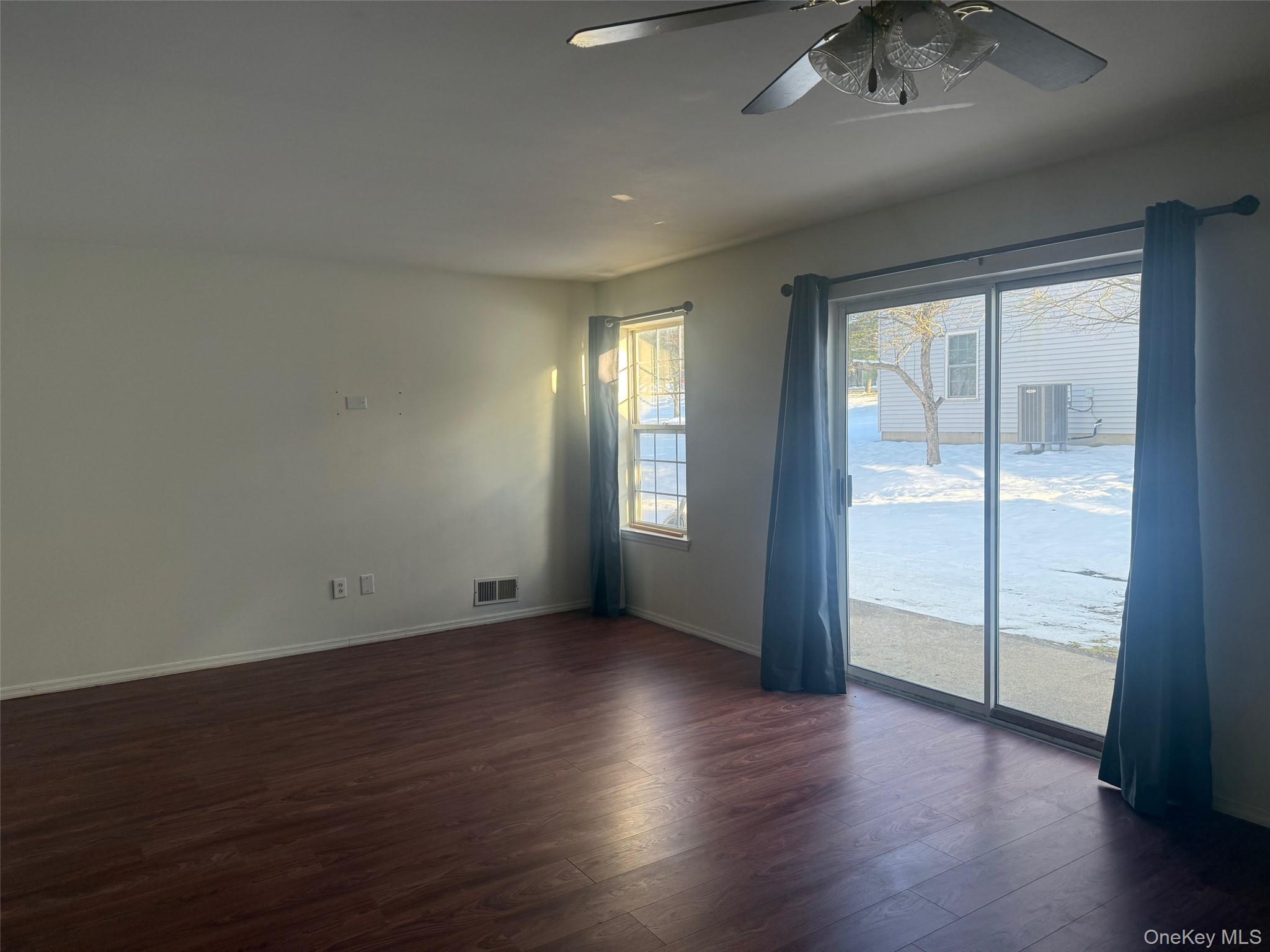 10 Kensington Way Out of NYC Middletown, NY 10940