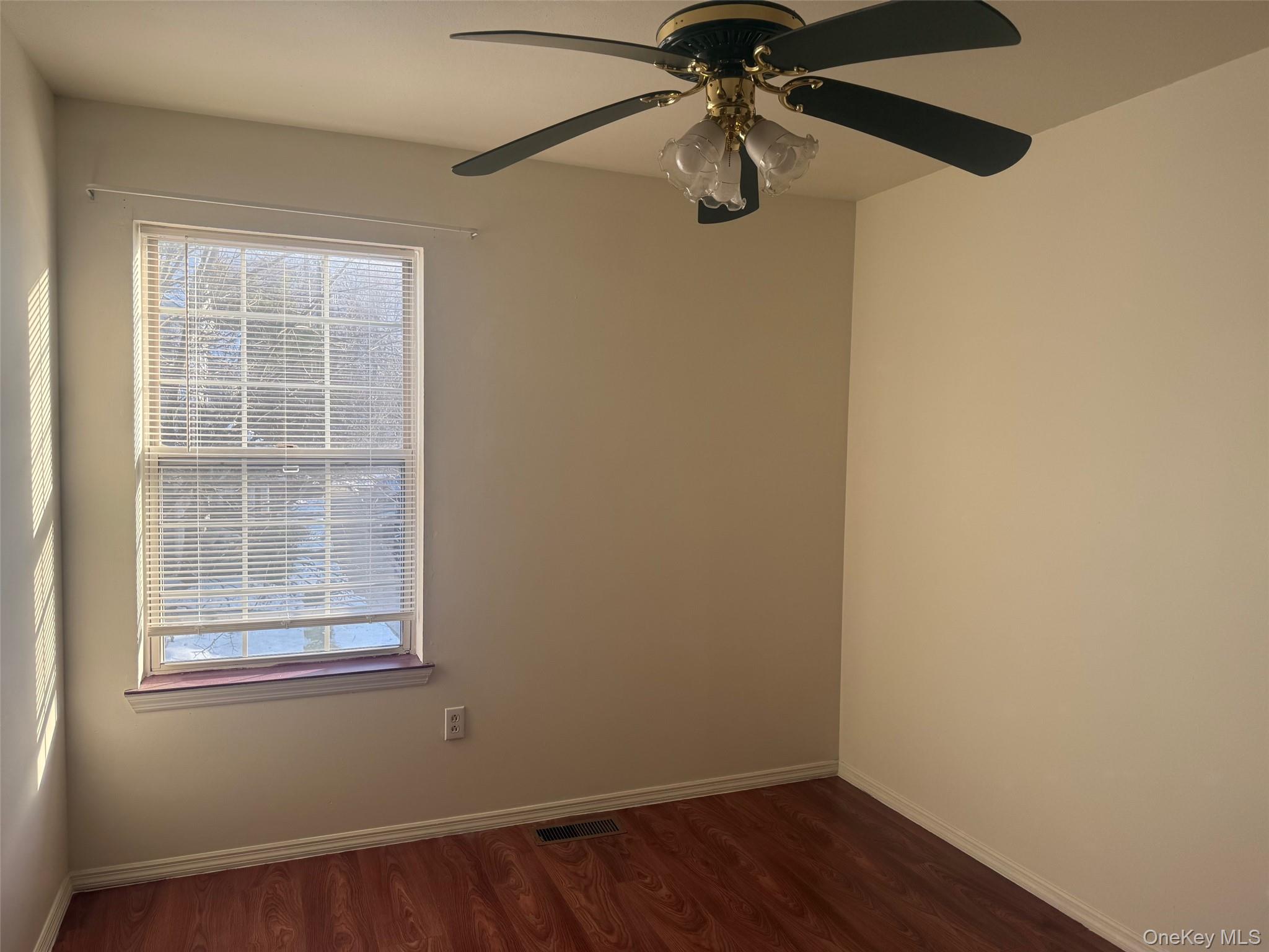 10 Kensington Way Out of NYC Middletown, NY 10940