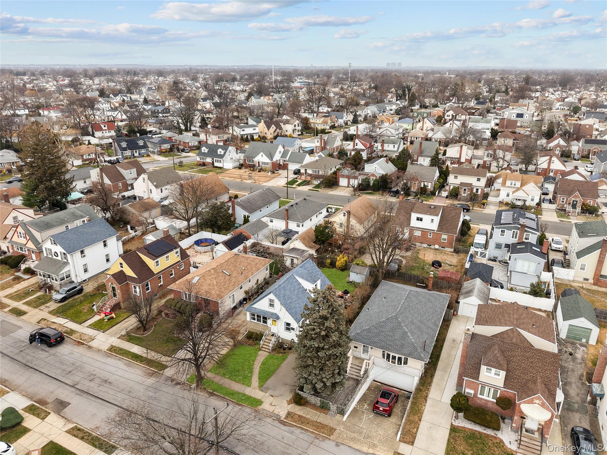 135 Casper Street Valley Stream Valley Stream, NY 11580