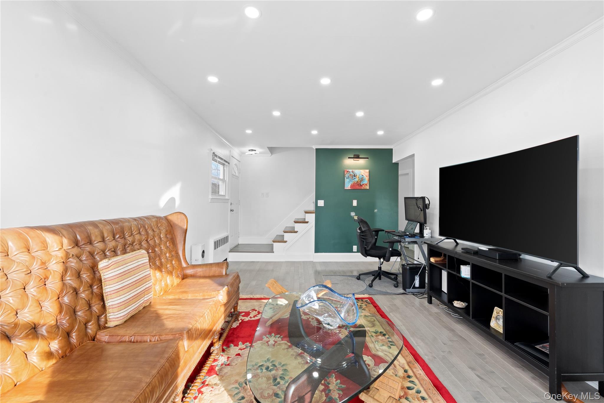 135 Casper Street Valley Stream Valley Stream, NY 11580