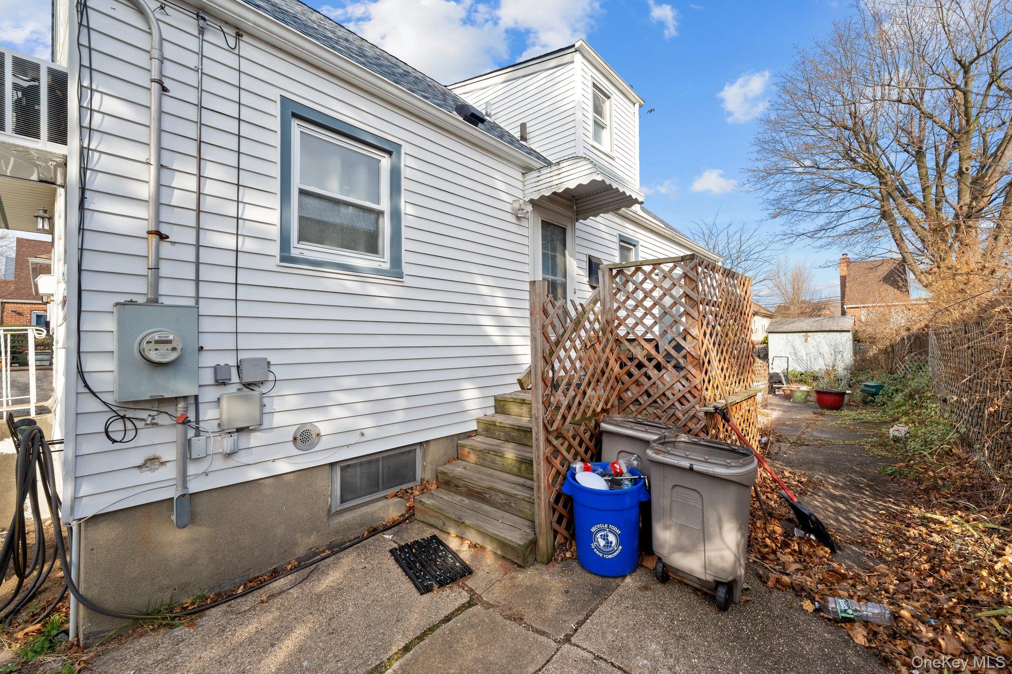 135 Casper Street Valley Stream Valley Stream, NY 11580