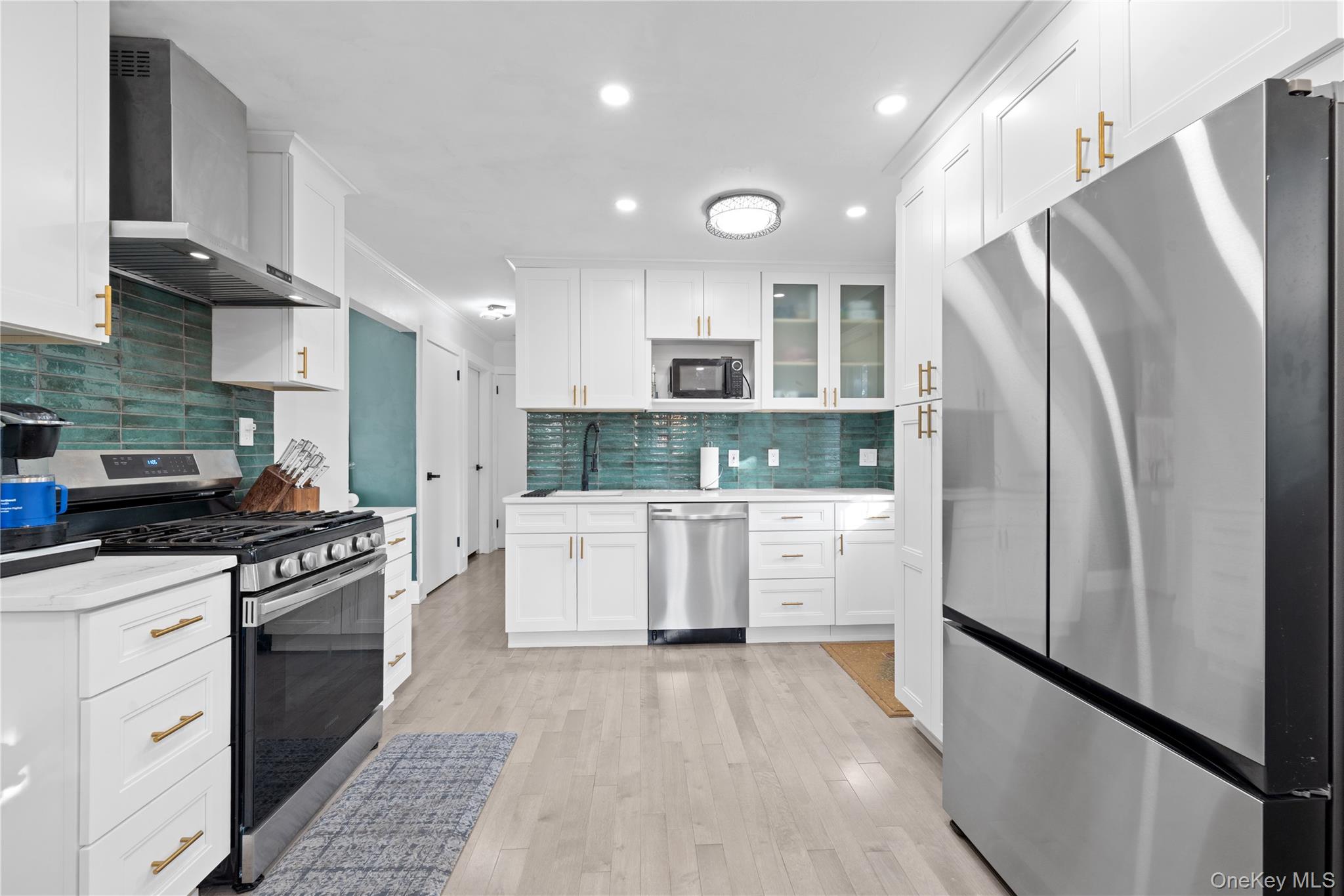 135 Casper Street Valley Stream Valley Stream, NY 11580