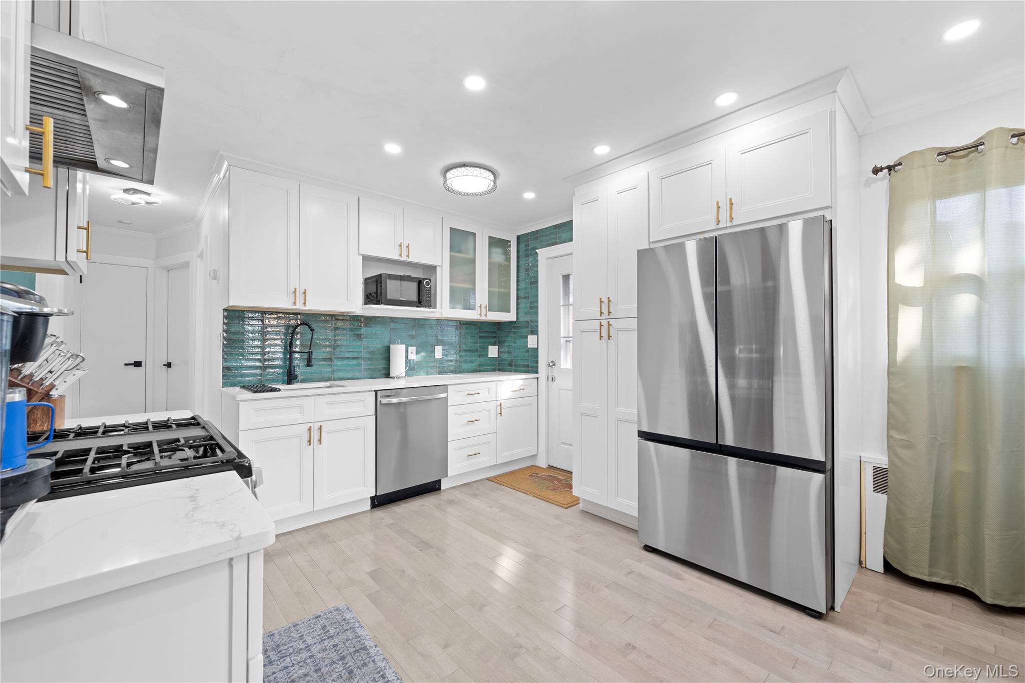 135 Casper Street Valley Stream Valley Stream, NY 11580