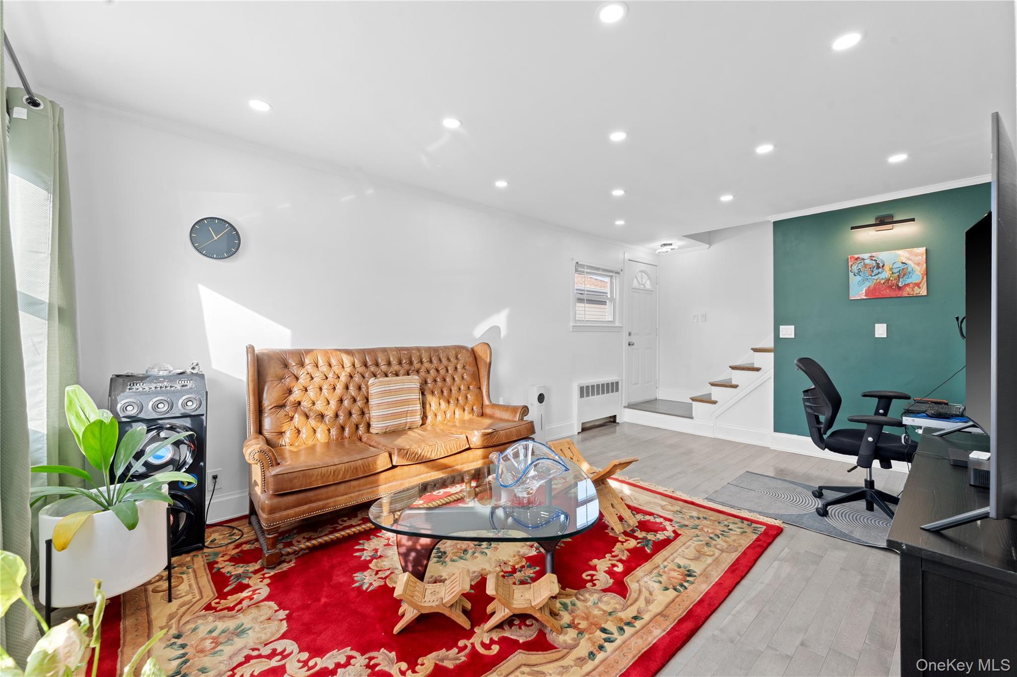 135 Casper Street Valley Stream Valley Stream, NY 11580