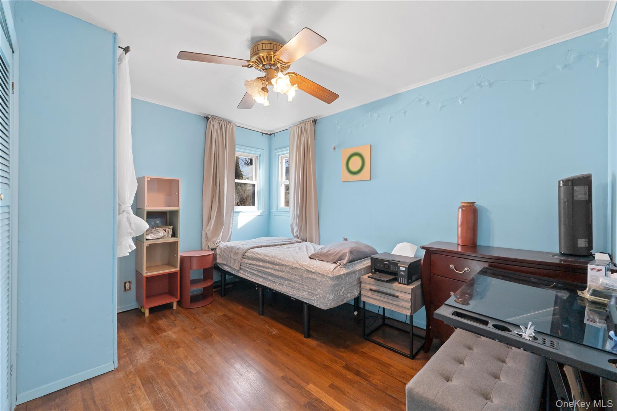 135 Casper Street Valley Stream Valley Stream, NY 11580