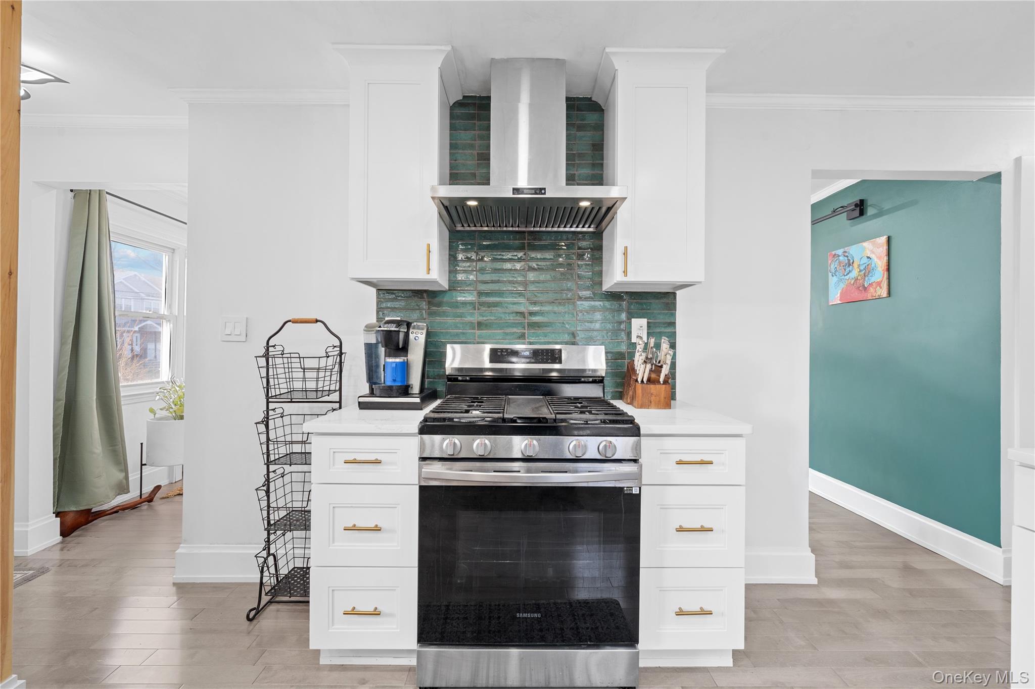 135 Casper Street Valley Stream Valley Stream, NY 11580