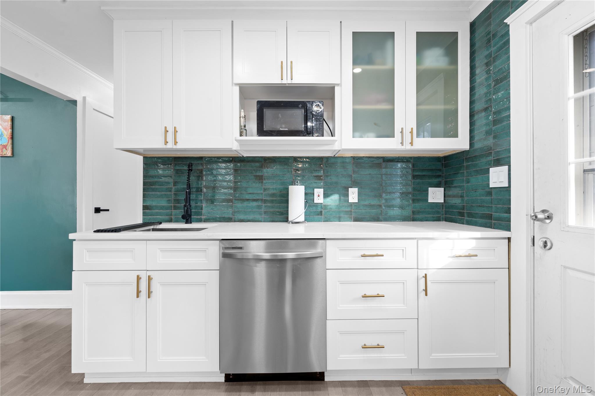 135 Casper Street Valley Stream Valley Stream, NY 11580