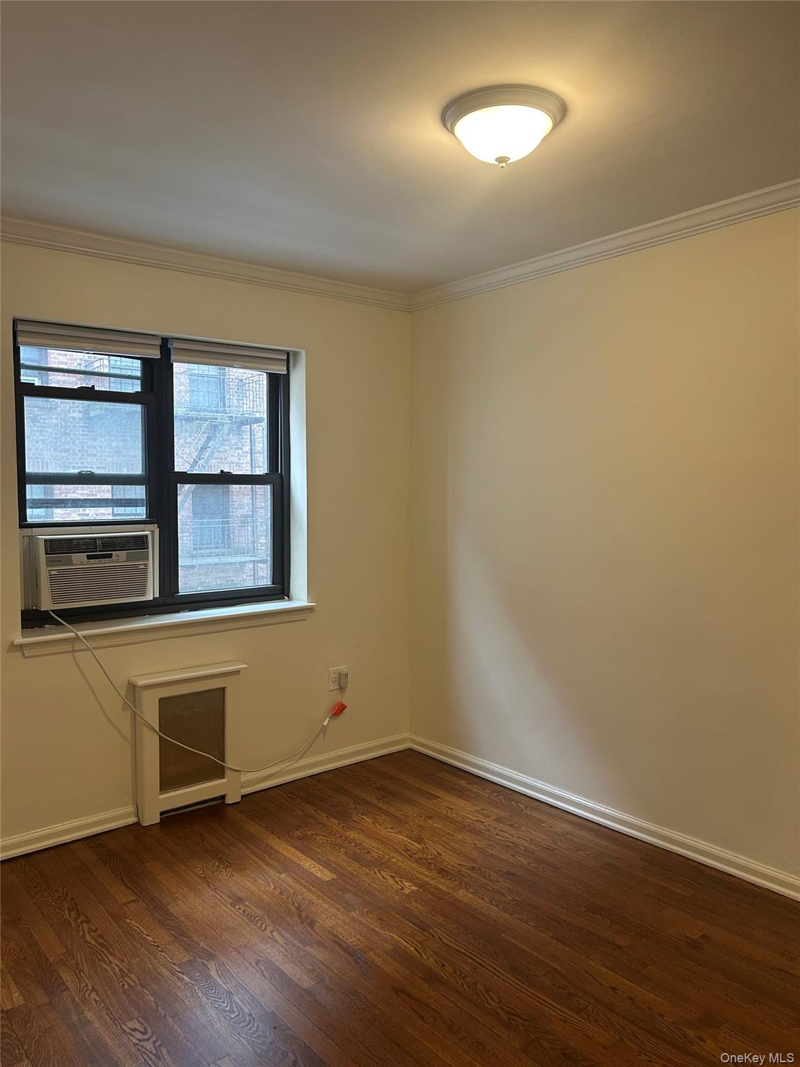 19 Old Mamaroneck Road 2-J White Plains White Plains, NY 10605