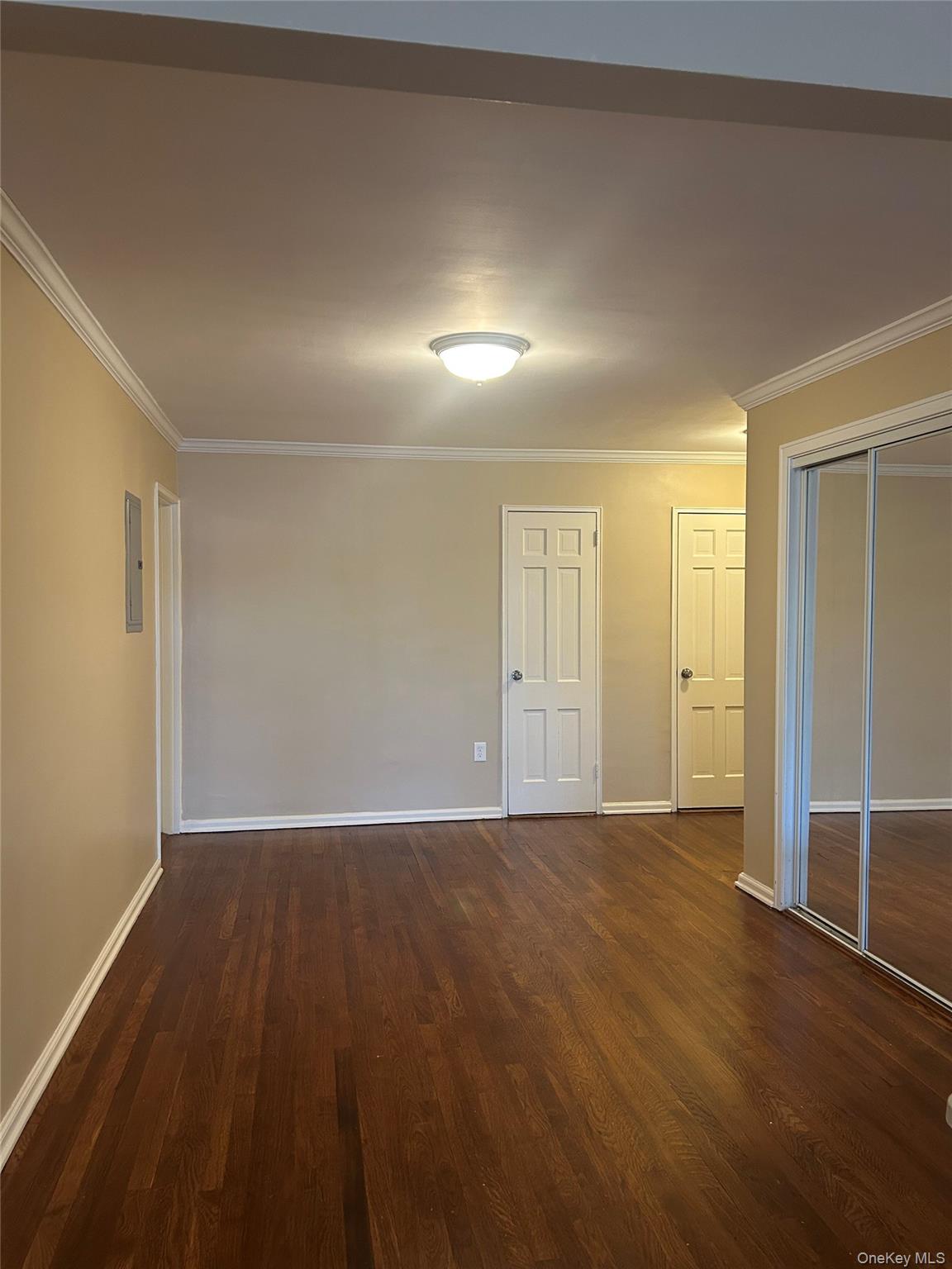 19 Old Mamaroneck Road 2-J White Plains White Plains, NY 10605