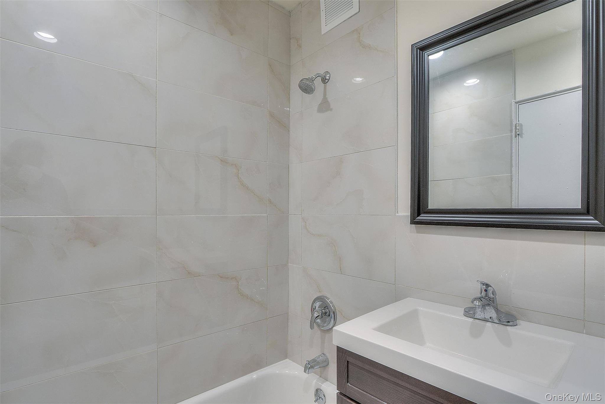 535 East Walnut Street Main Long Beach Long Beach, NY 11561