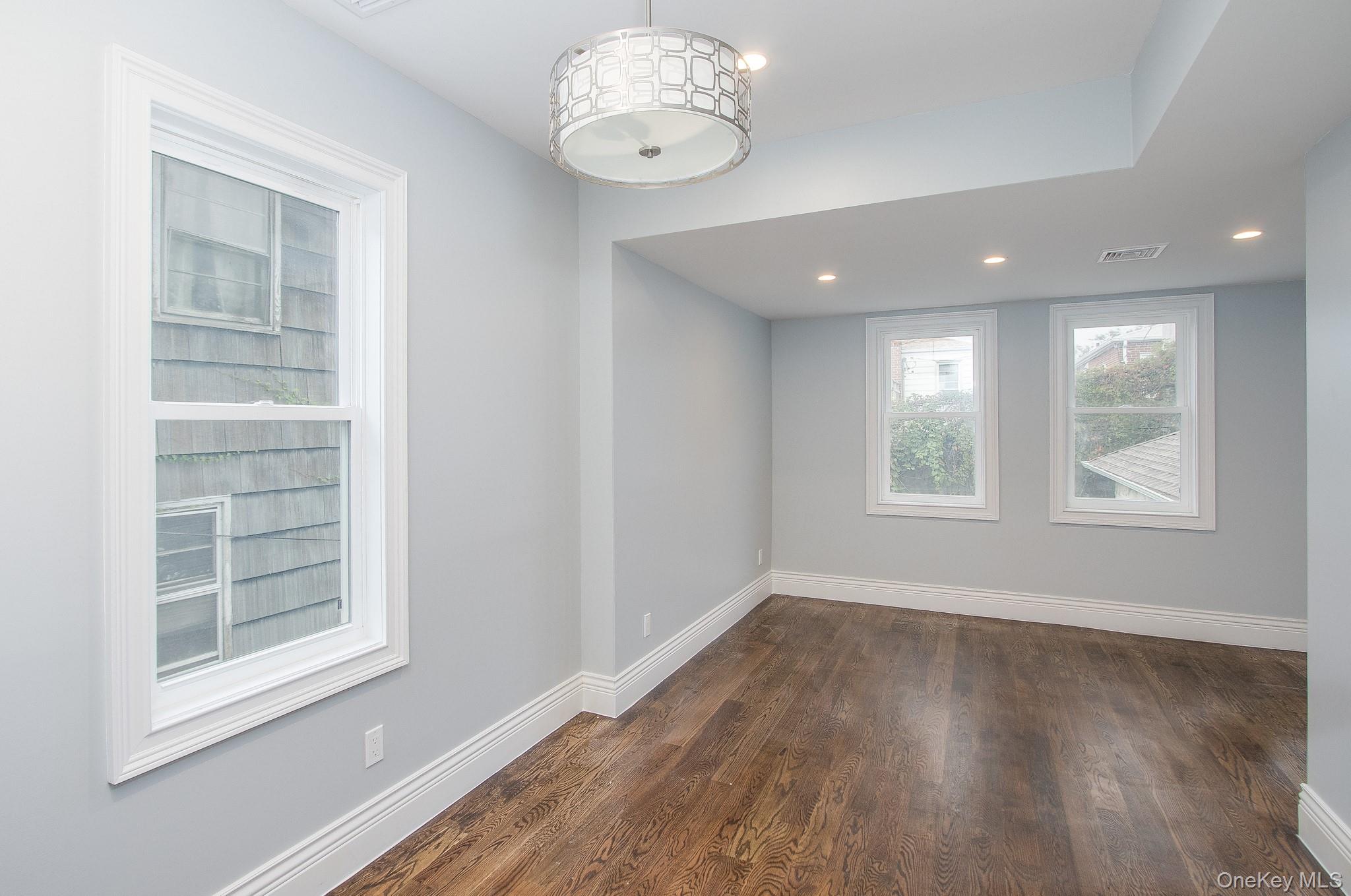 535 East Walnut Street Main Long Beach Long Beach, NY 11561