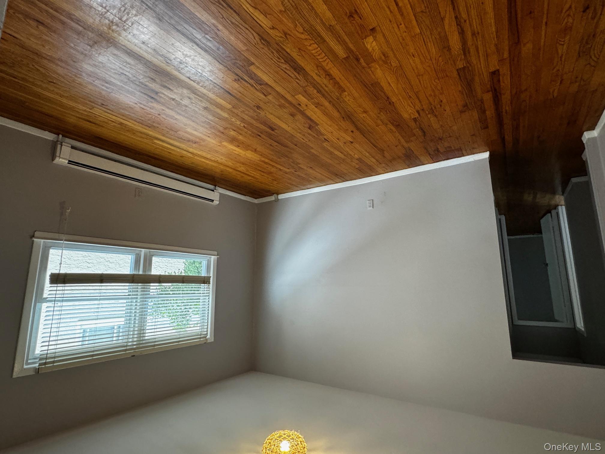 561 East Olive Street Main Long Beach Long Beach, NY 11561