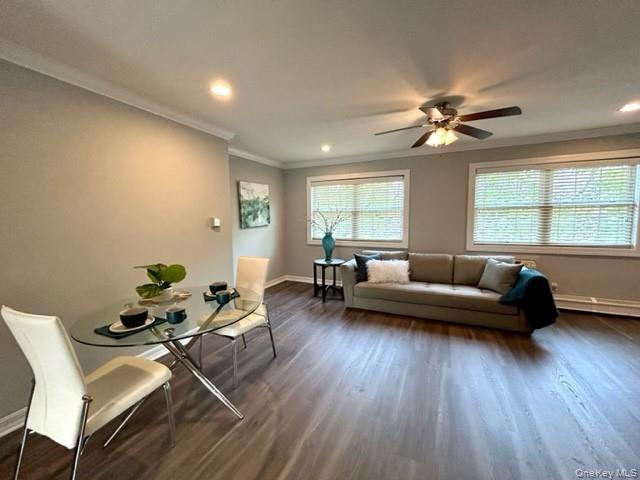 184 Hallock Road 3A2 Lake Grove Lake Grove, NY 11755