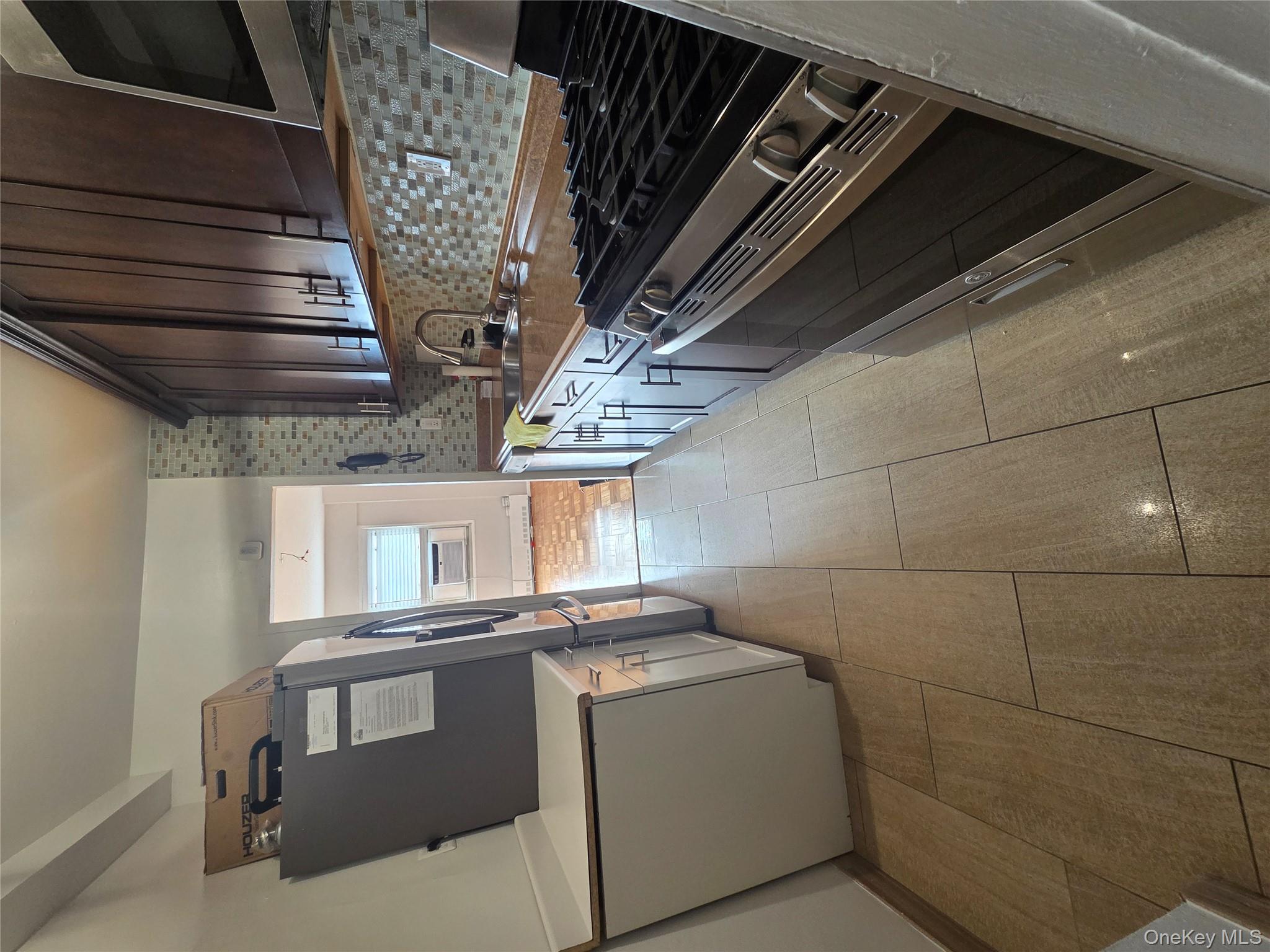 5 Fordham Hill Oval 15-F Bronx, NY 10468