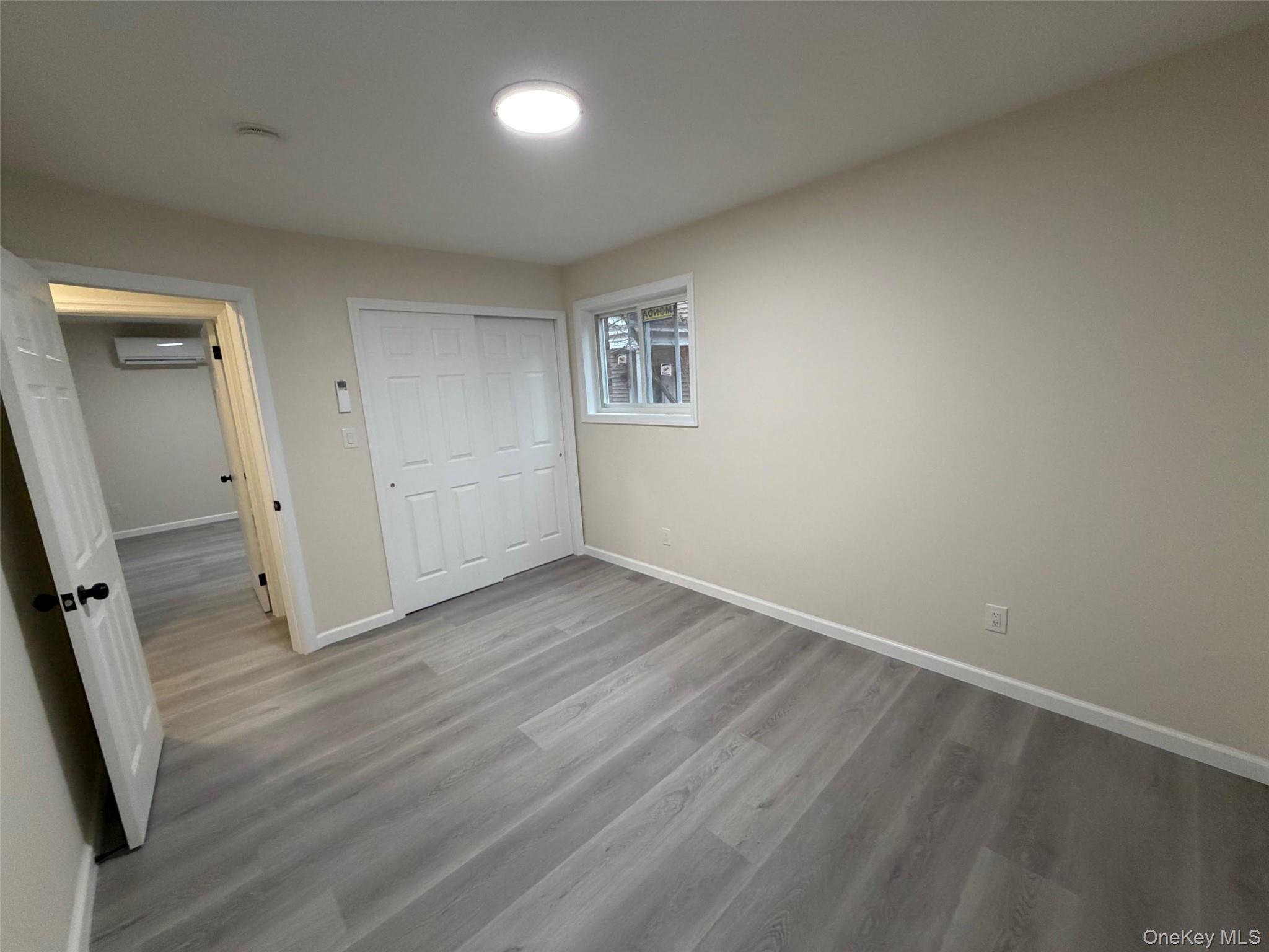 14 Cornwall Lane Port Washington Port Washington, NY 11050