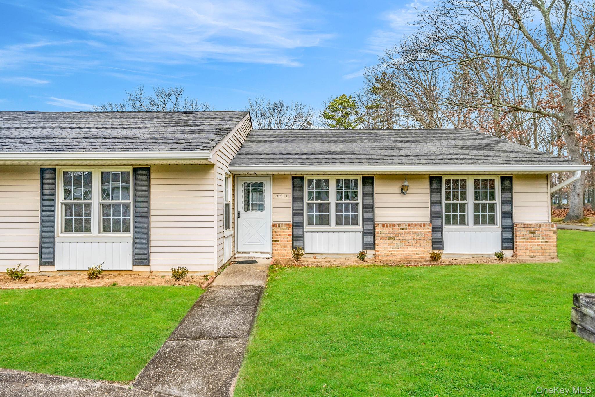 380 Woodbridge Drive D Ridge Ridge, NY 11961