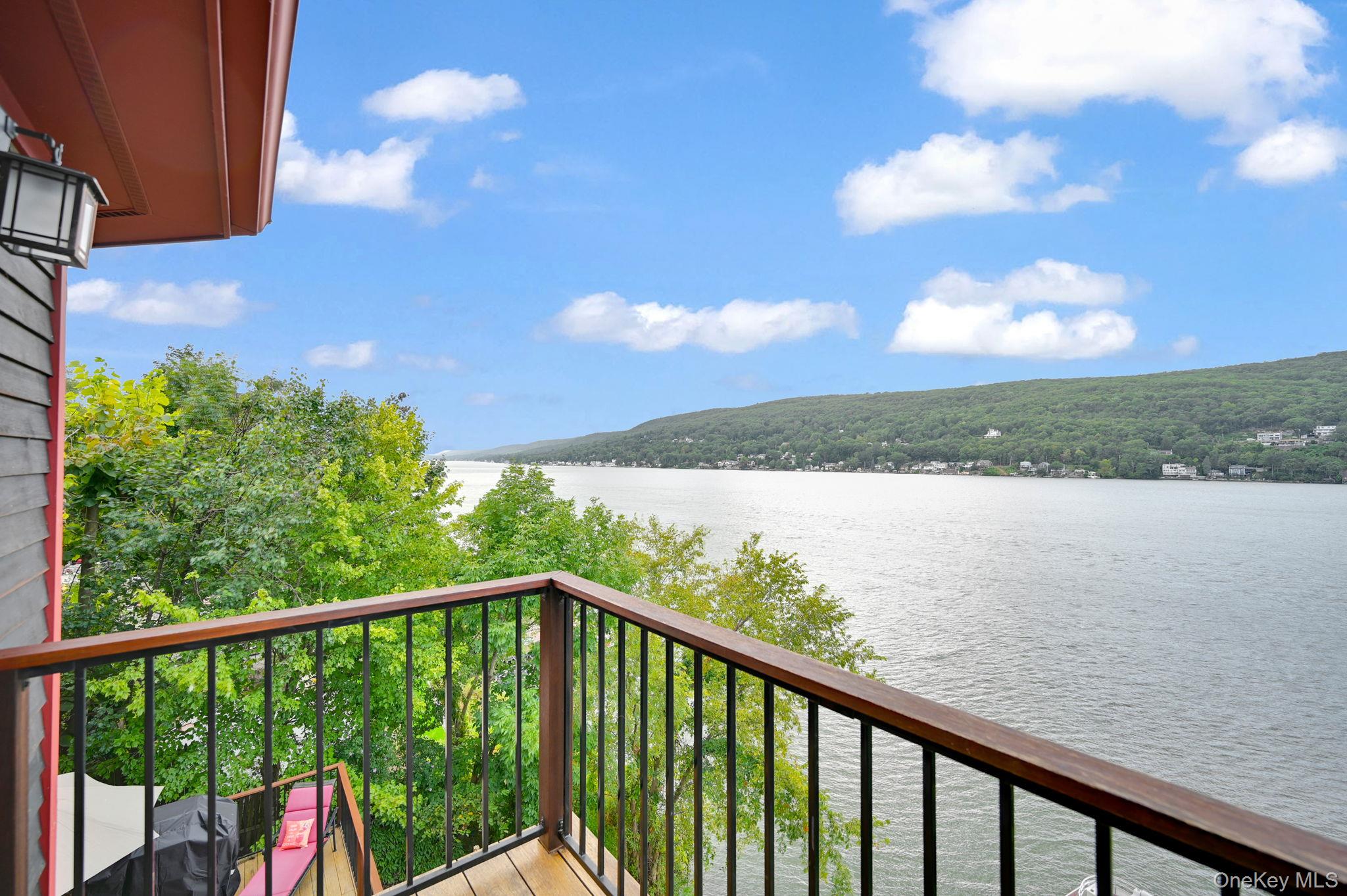 10 Van Orden Lane Out of NYC Greenwood Lake, NY 10925
