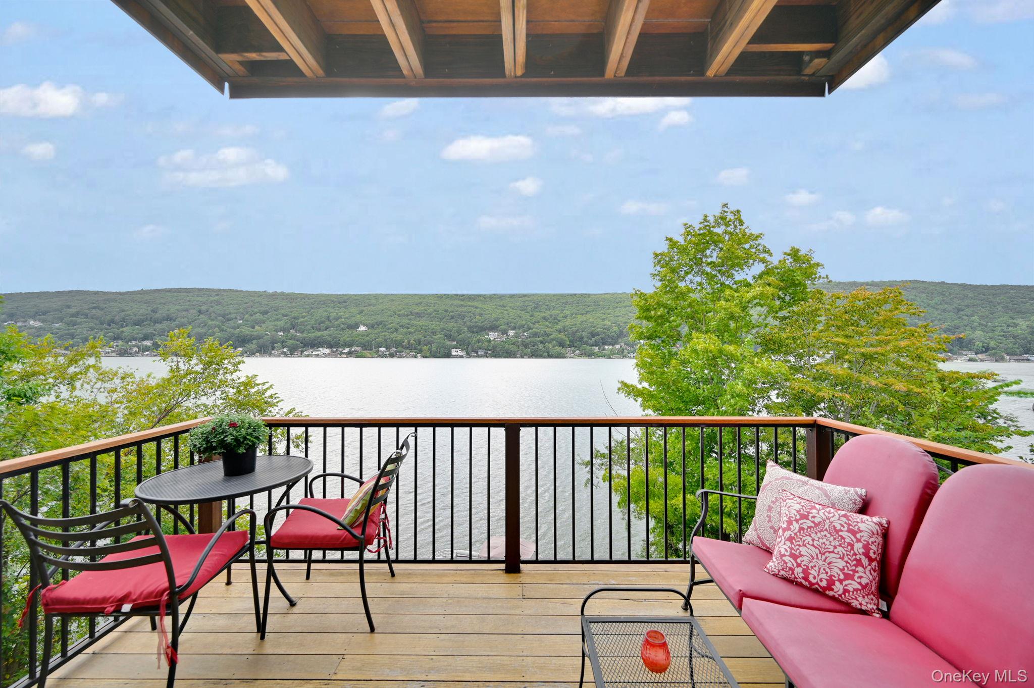 10 Van Orden Lane Out of NYC Greenwood Lake, NY 10925