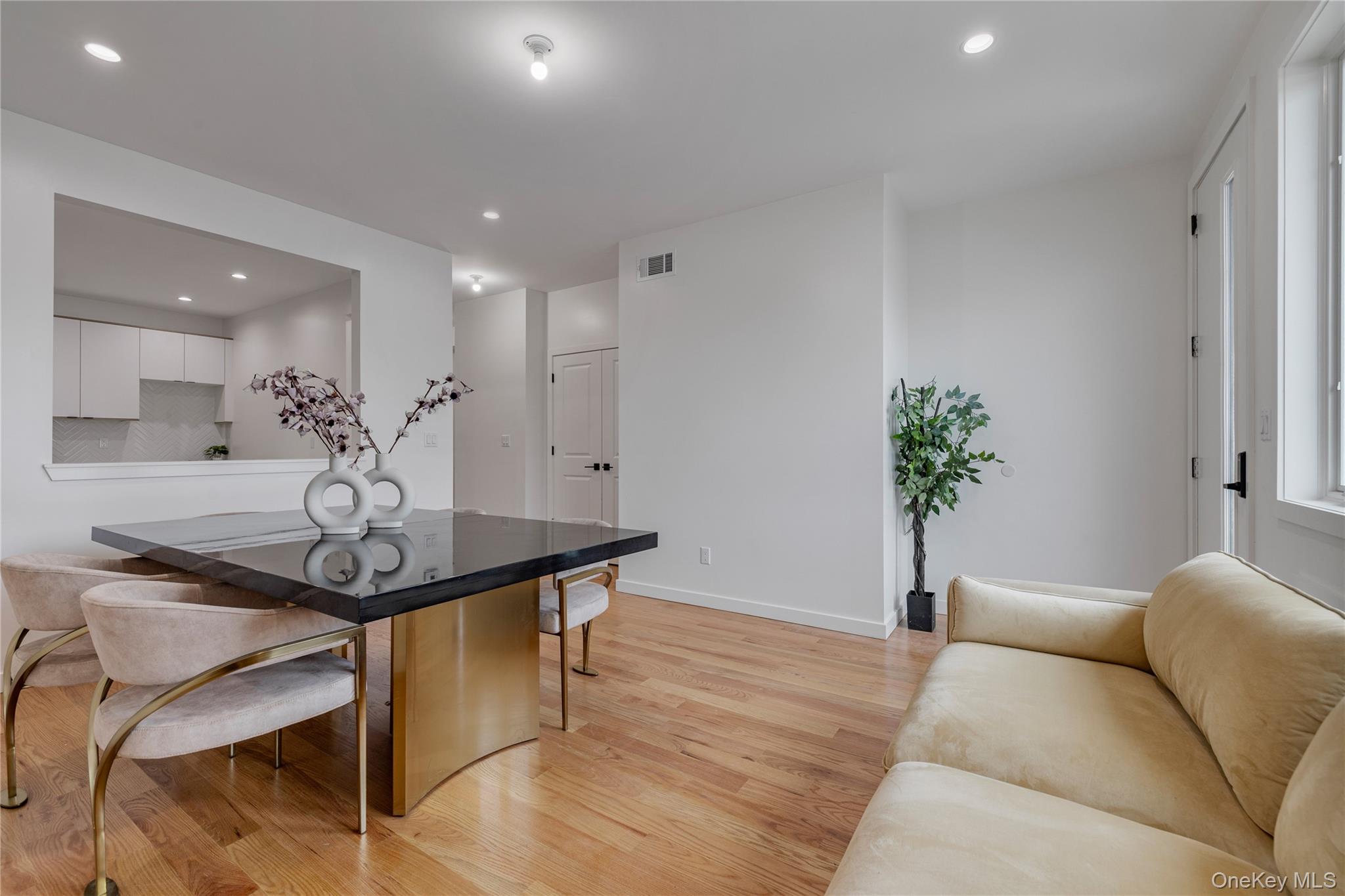 17 Union Road 110 Out of NYC Spring Valley, NY 10977