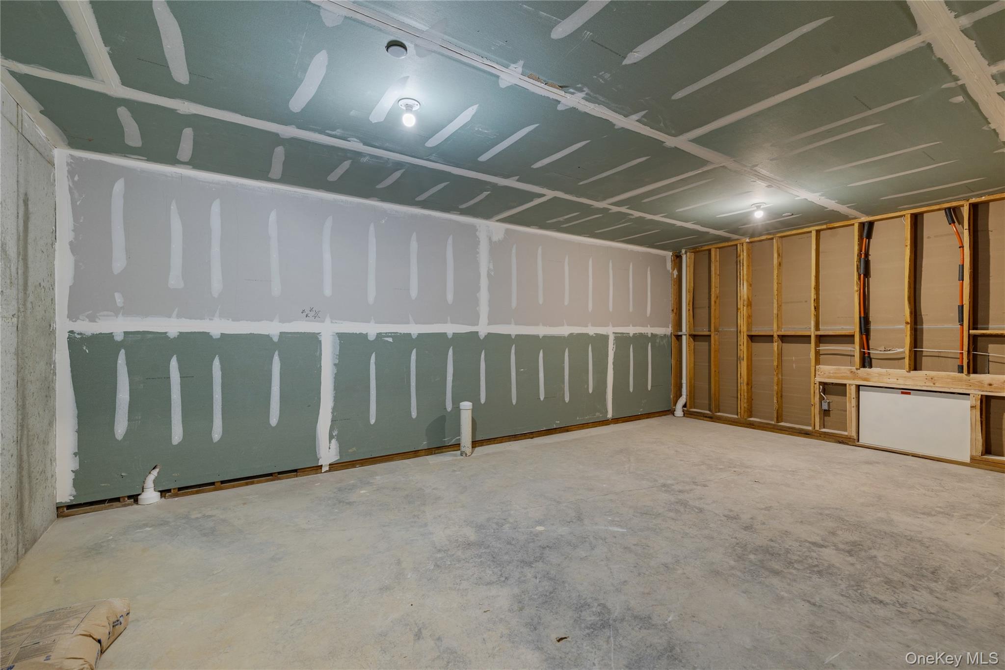 17 Union Road 110 Out of NYC Spring Valley, NY 10977