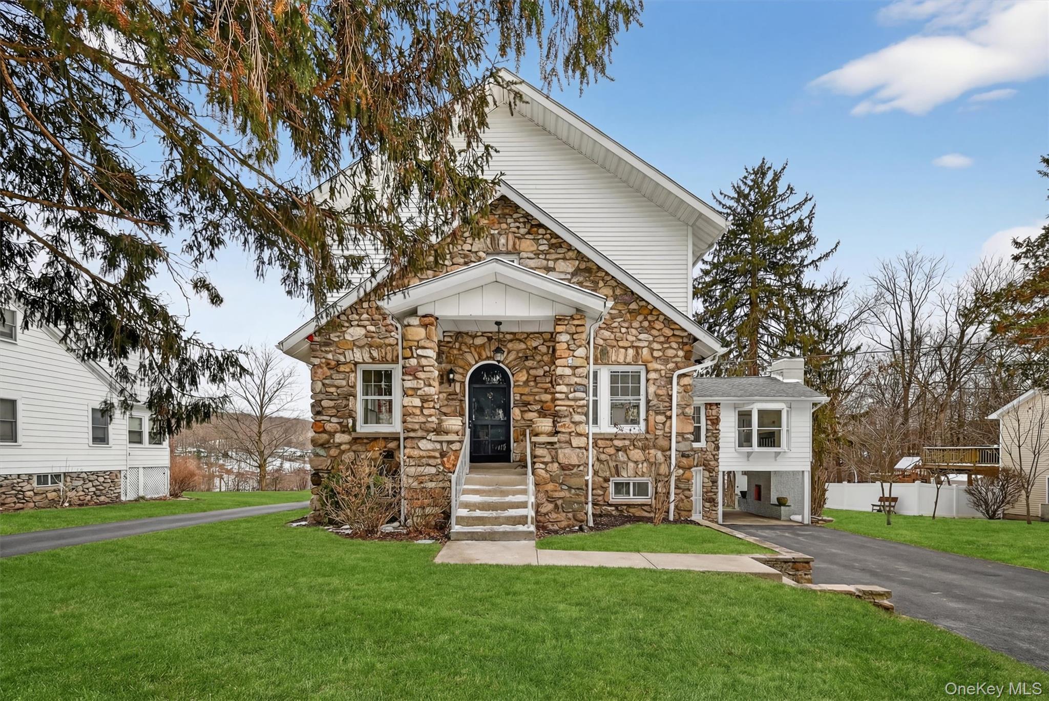 71 Walton Terrace Out of NYC Monroe, NY 10950