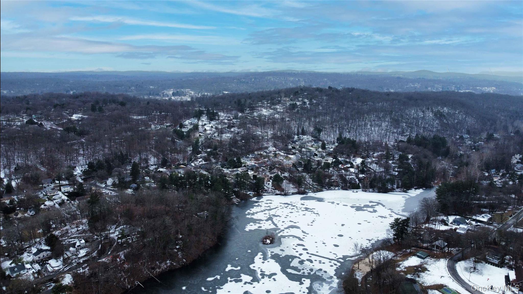 32 Winston Lane Out of NYC Garrison, NY 10524