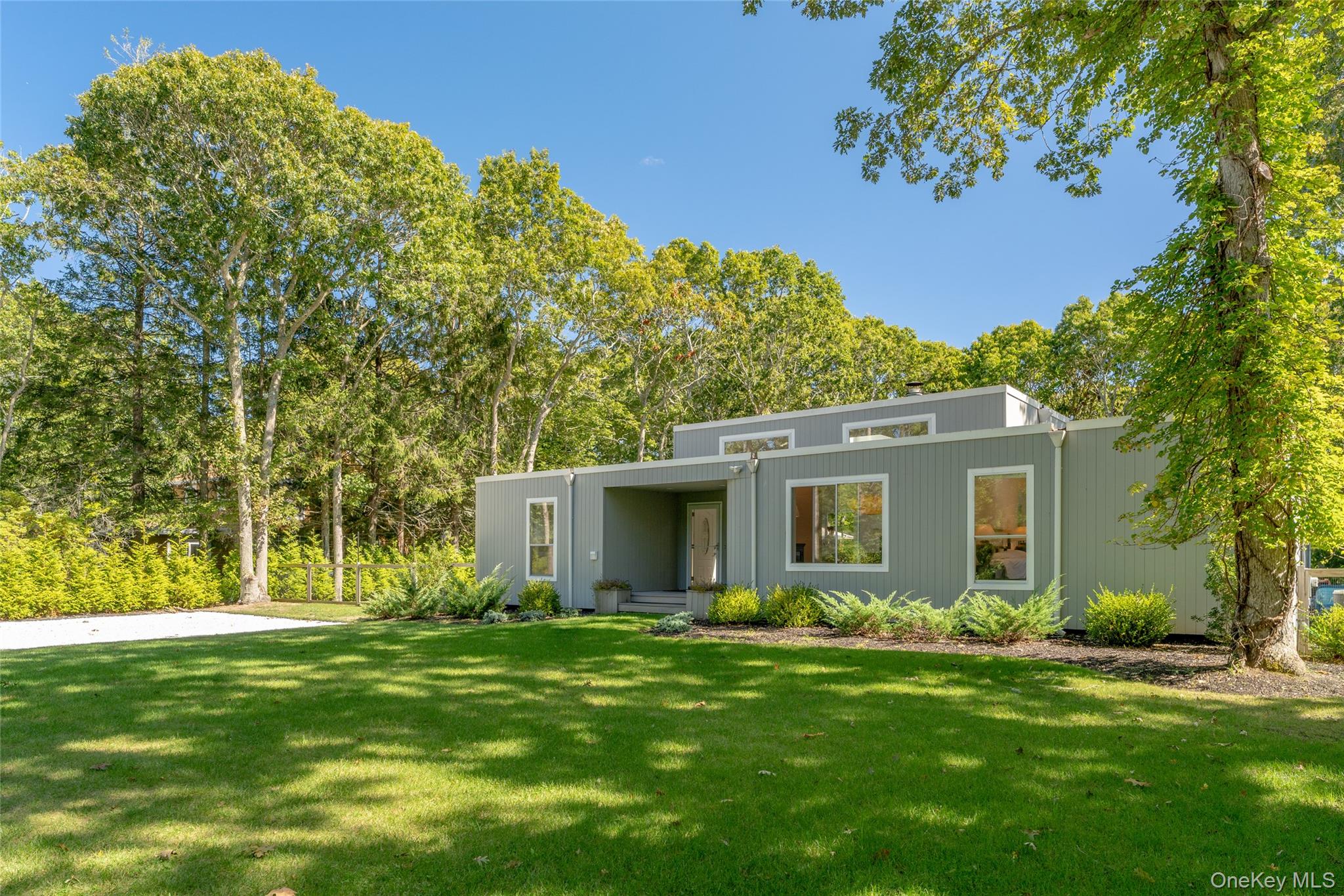 26 Wintergreen Way Quogue Quogue, NY 11959