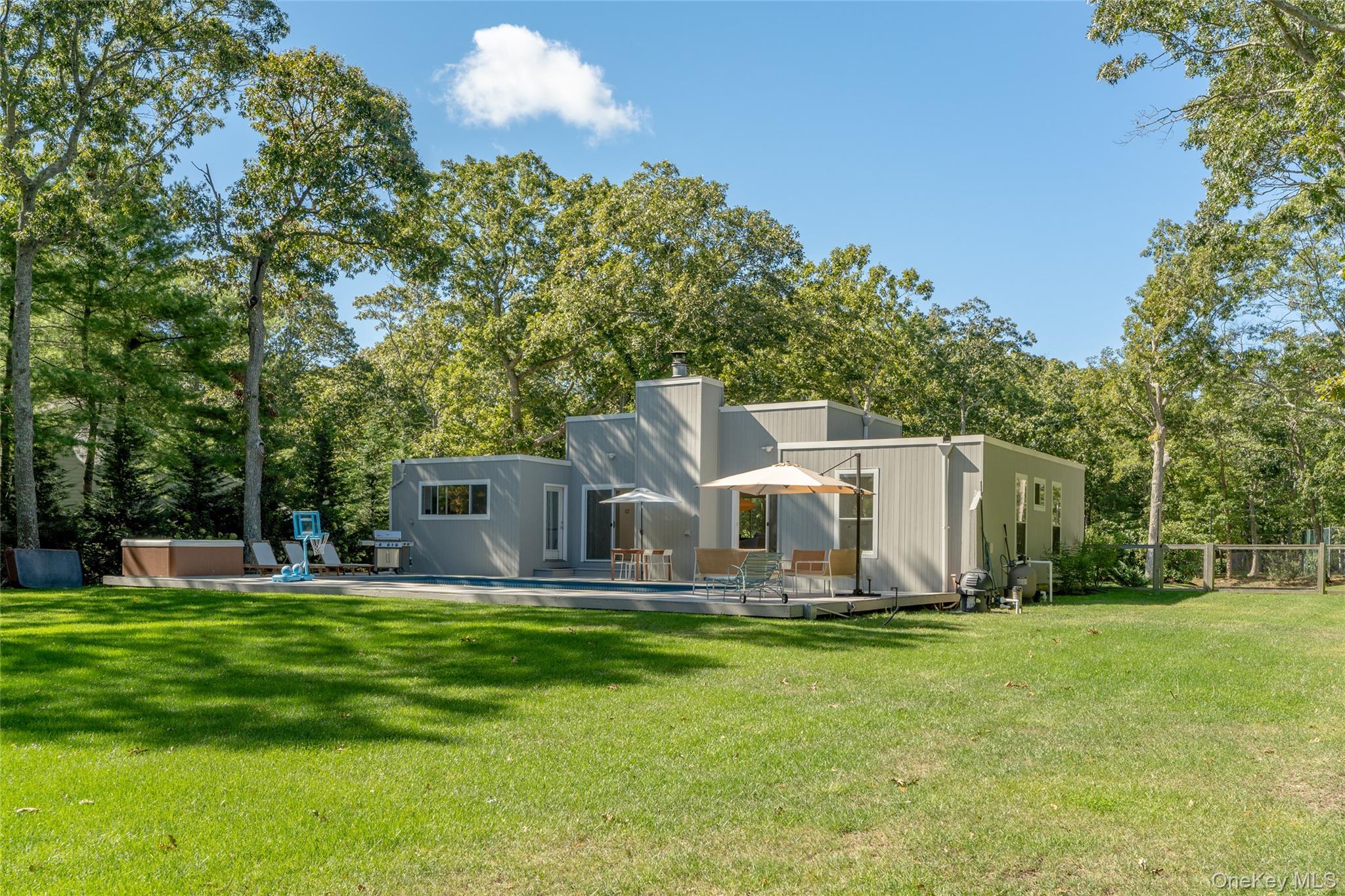 26 Wintergreen Way Quogue Quogue, NY 11959