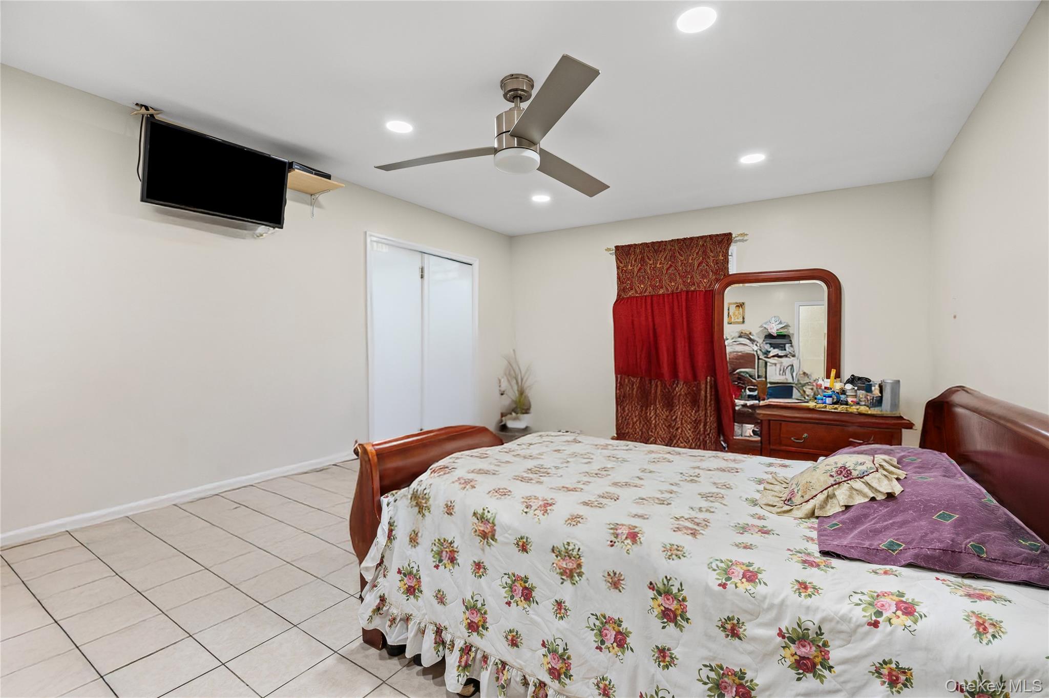 79 Union Place Hempstead Hempstead, NY 11550