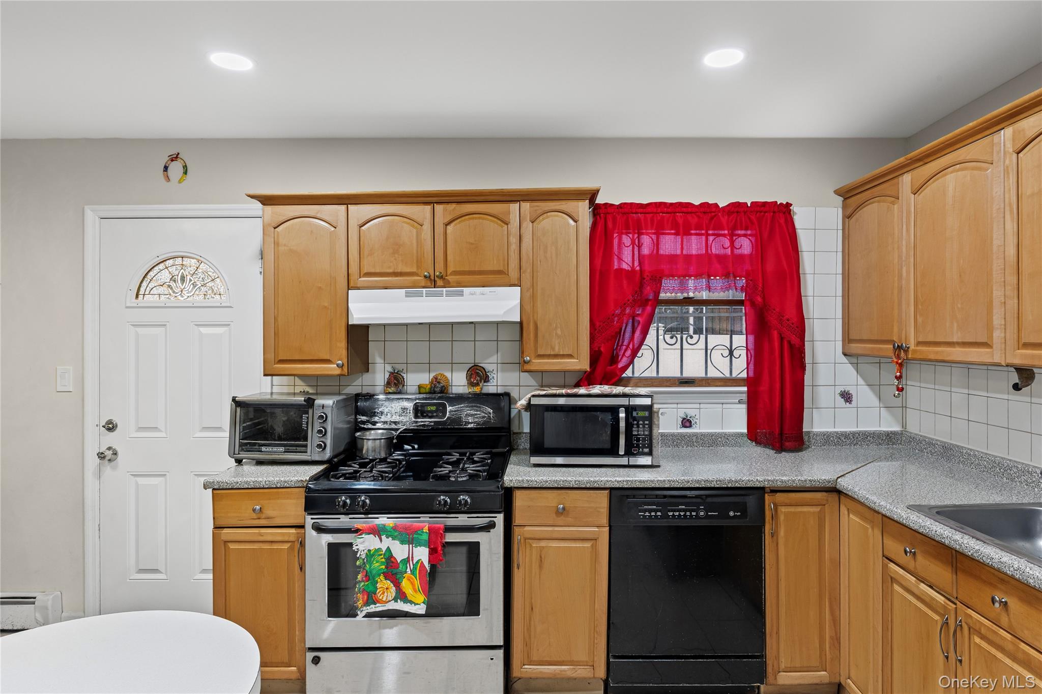 79 Union Place Hempstead Hempstead, NY 11550