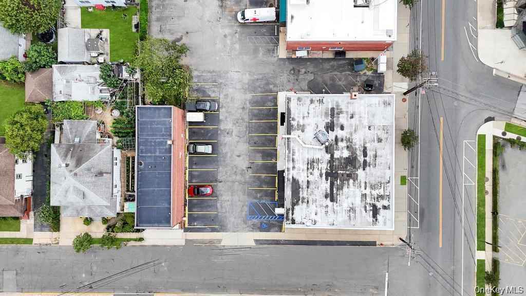 185 Willis Avenue 1 Mineola Mineola, NY 11501